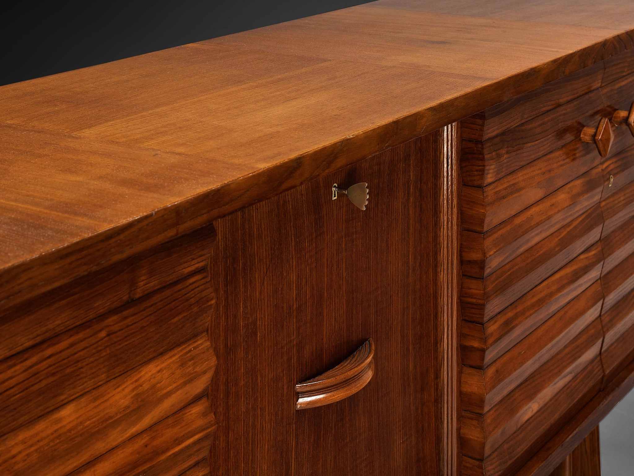 1930s Osvaldo Borsani for ABV Sideboard with Integrated Bar in Chesnut