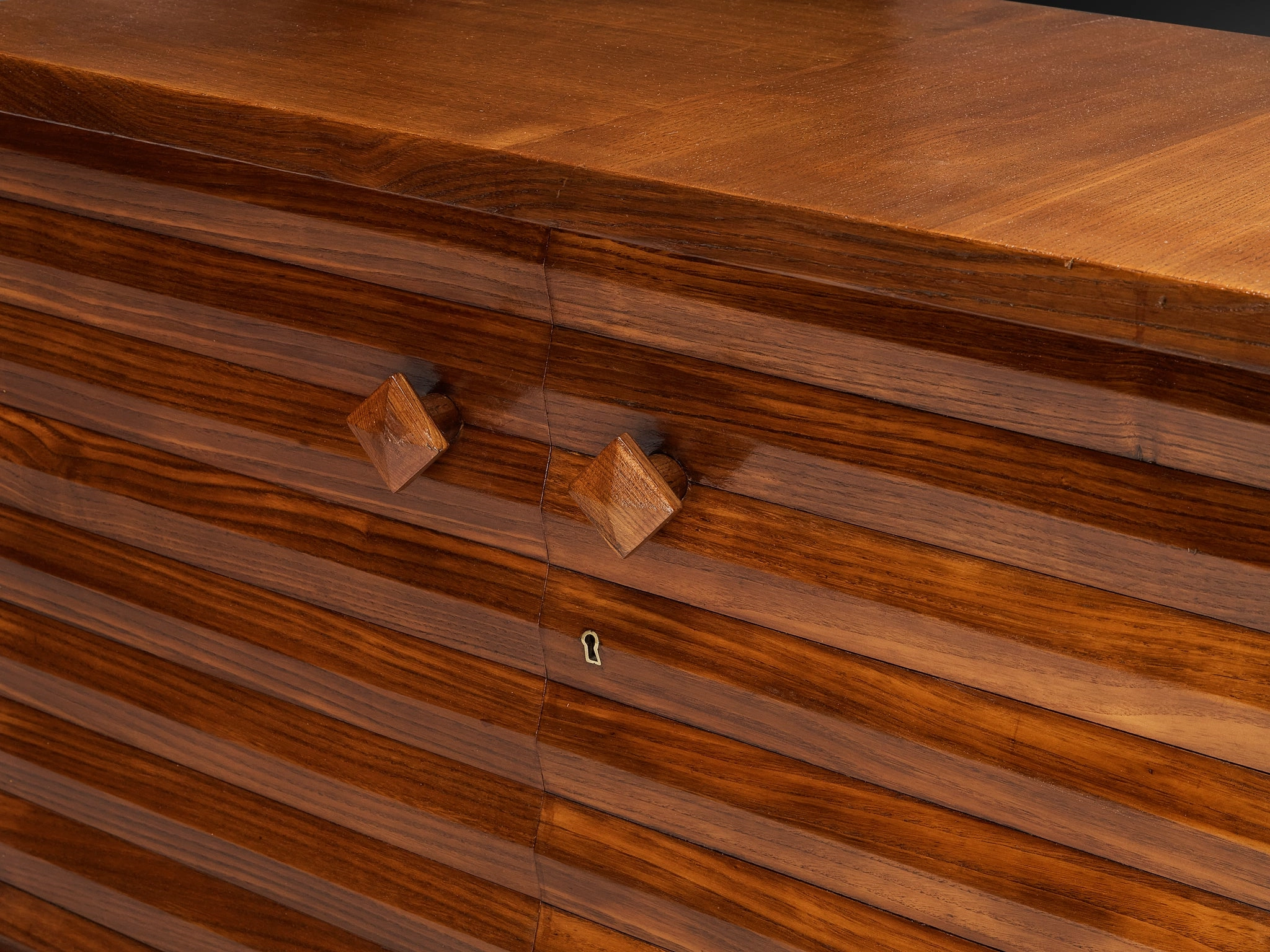 1930s Osvaldo Borsani for ABV Sideboard with Integrated Bar in Chesnut