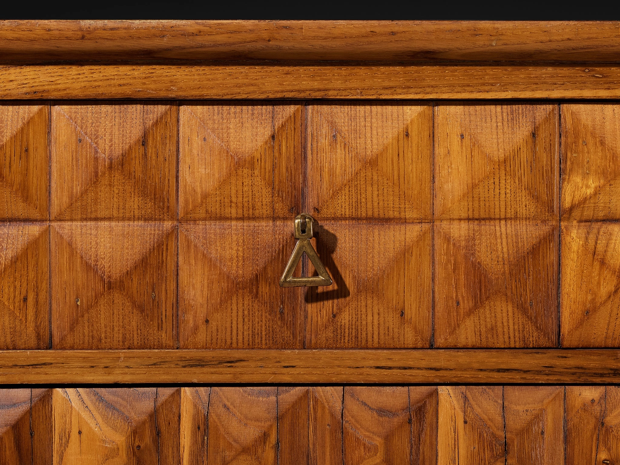 1940s Italian Sideboard in Chestnut with Diamond-Shaped Carvings