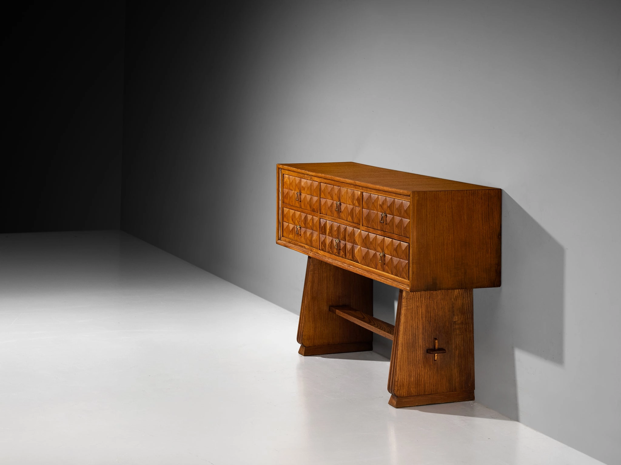 1940s Italian Sideboard in Chestnut with Diamond-Shaped Carvings