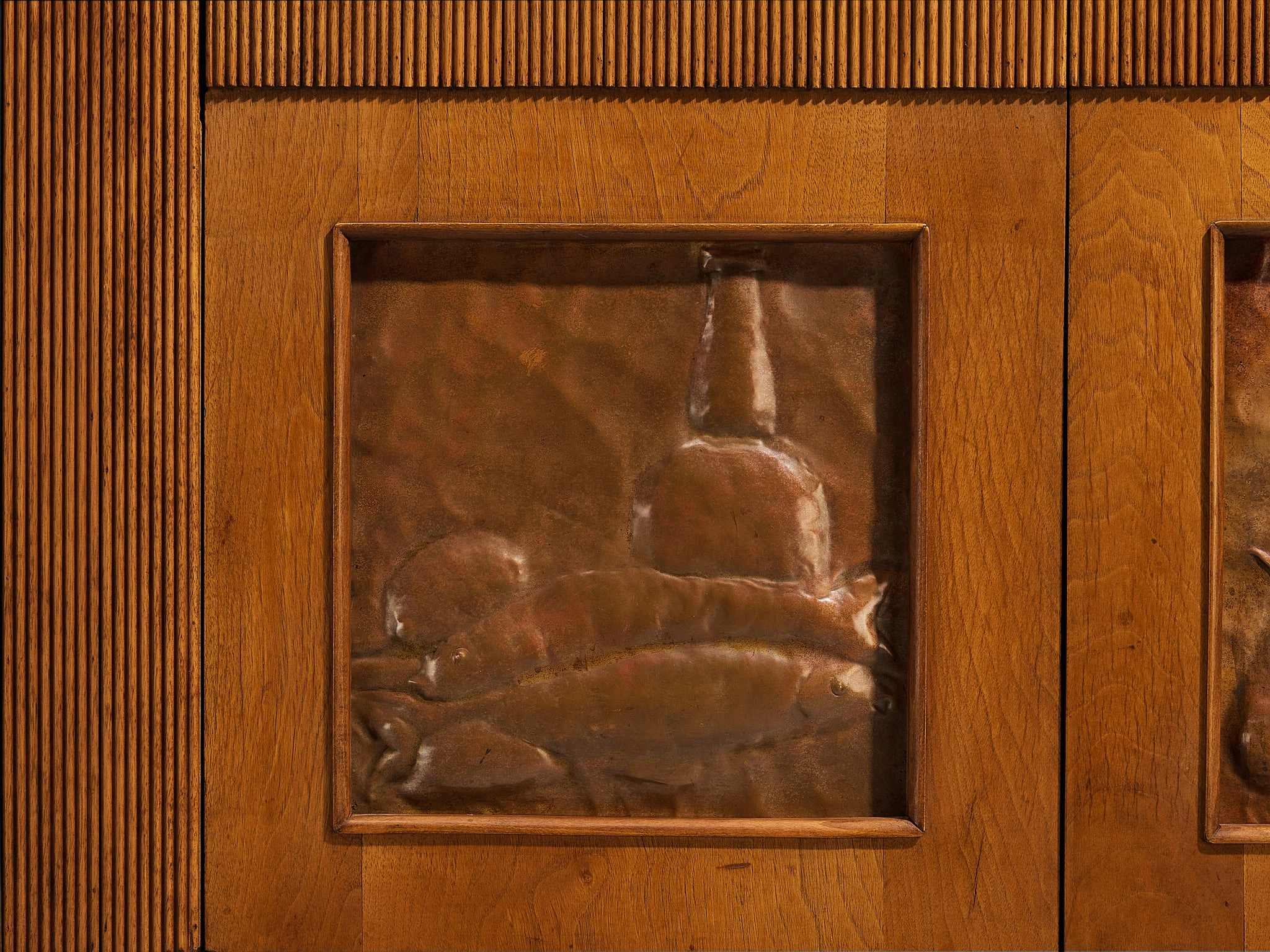 1940s Italian Sideboard in Walnut with Grissinato Carvings and Copper Reliefs