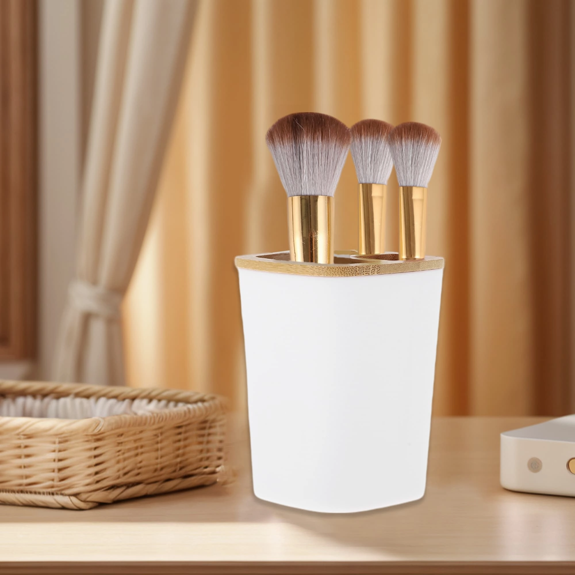 1 Pcs Women Reusable Toothbrush Holder for Bathroom
