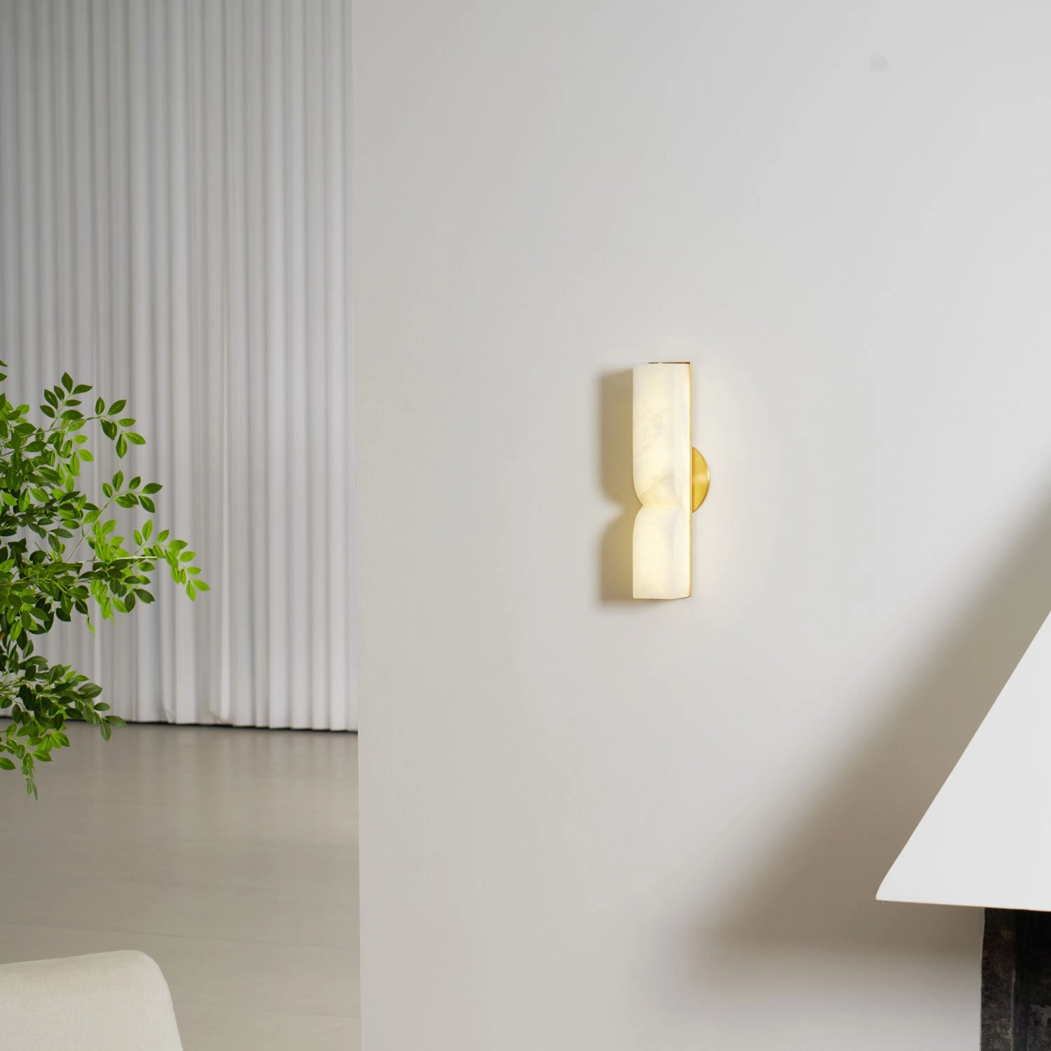 Alabaster Essence Wall Sconce