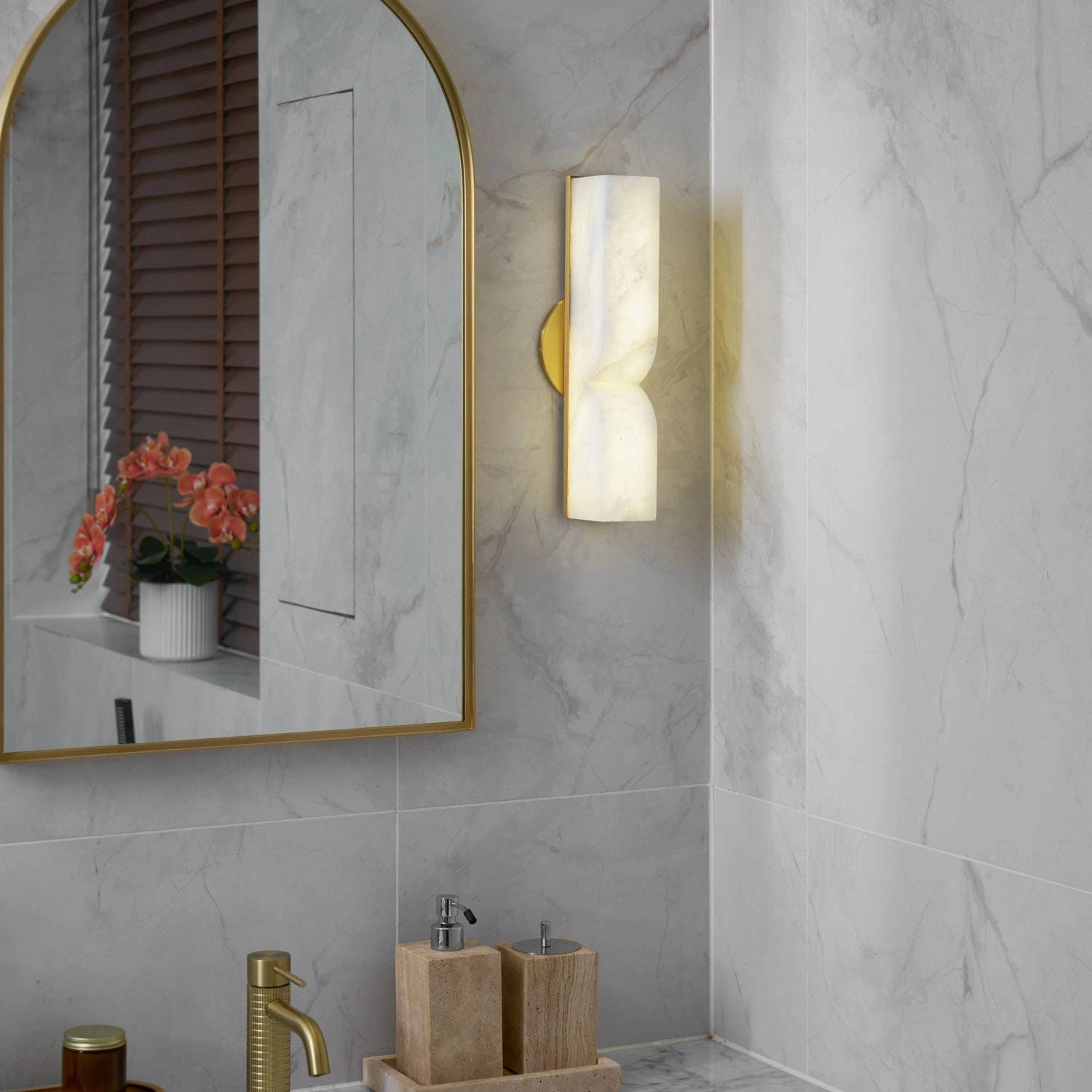 Alabaster Essence Wall Sconce