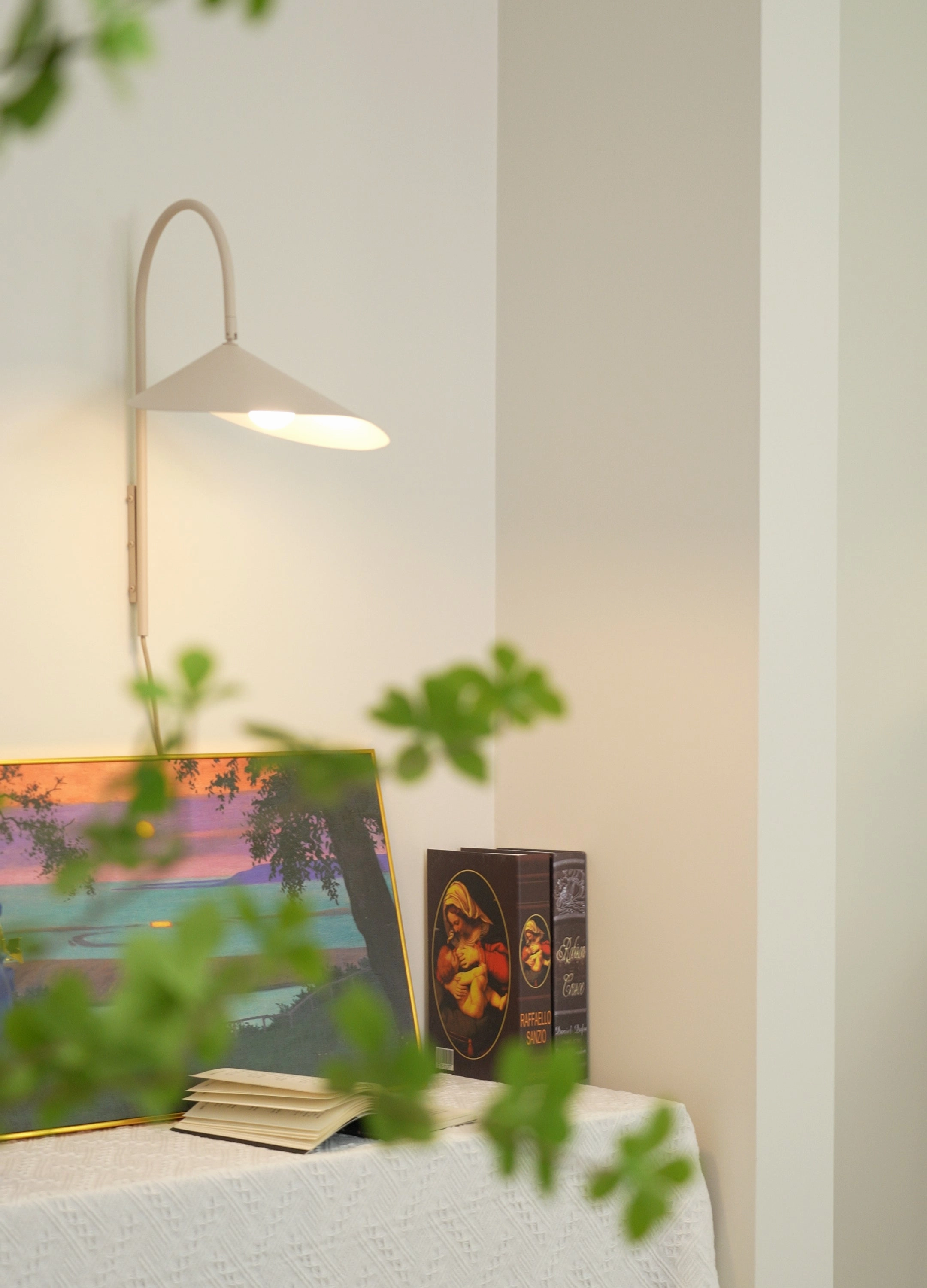Alocasia Swivel Wall Light