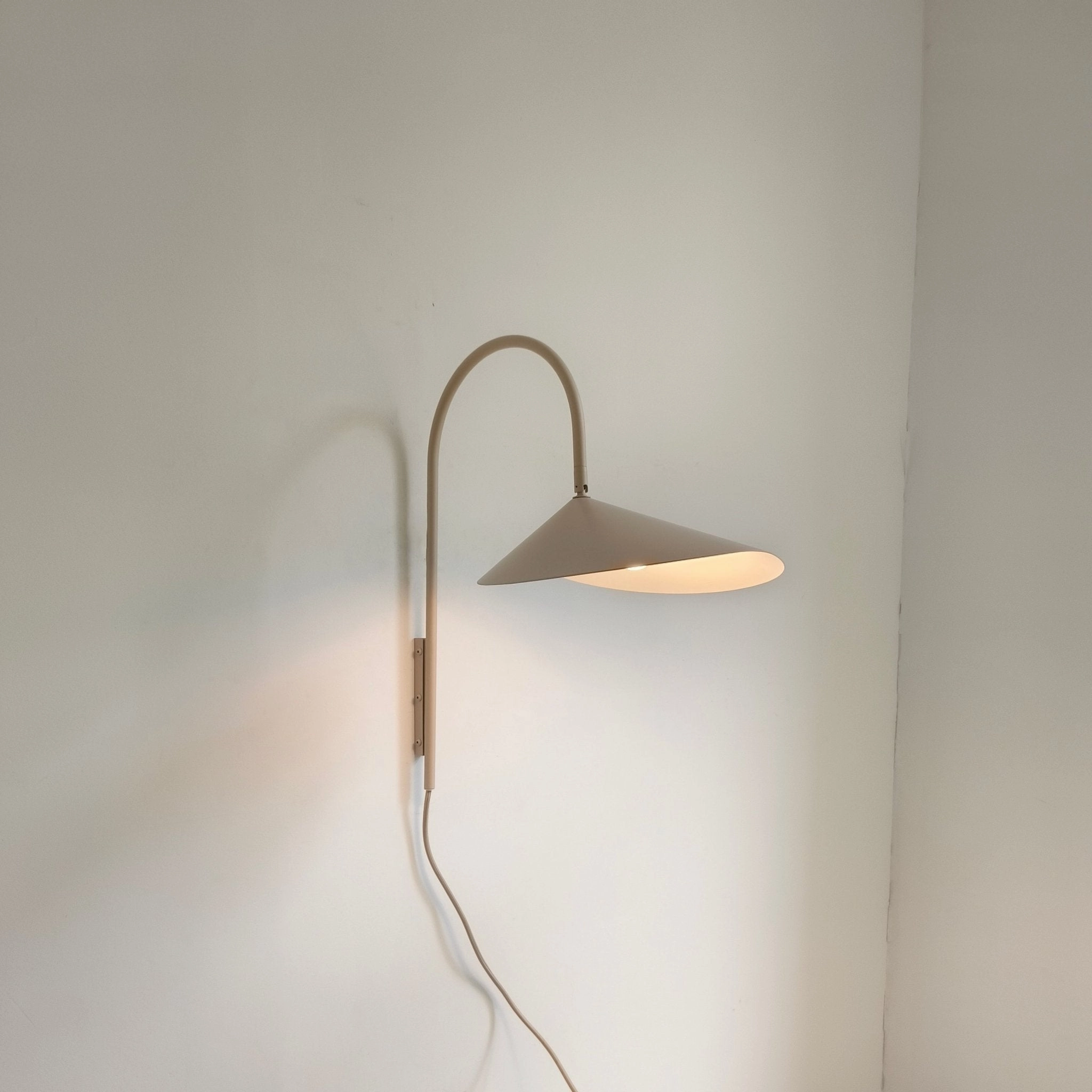 Alocasia Swivel Wall Light