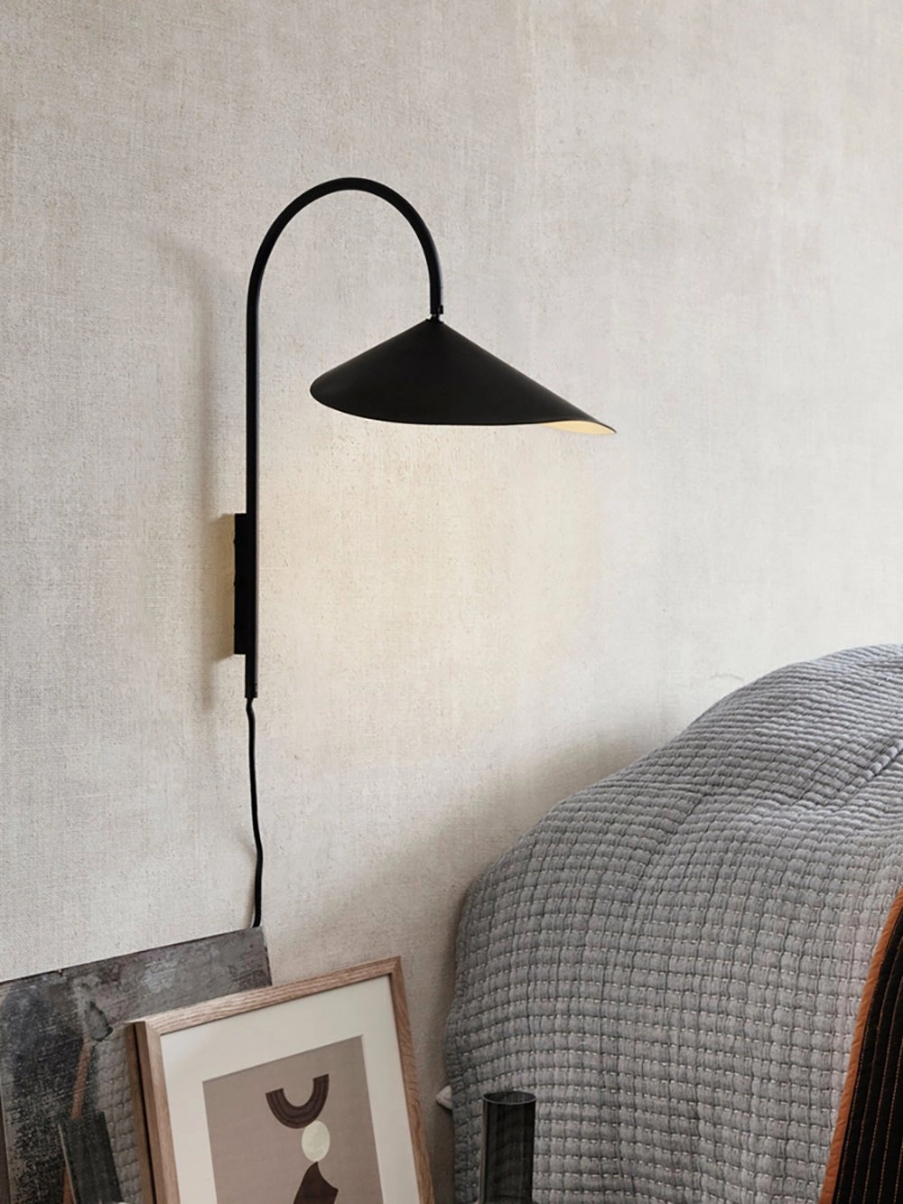 Alocasia Swivel Wall Light