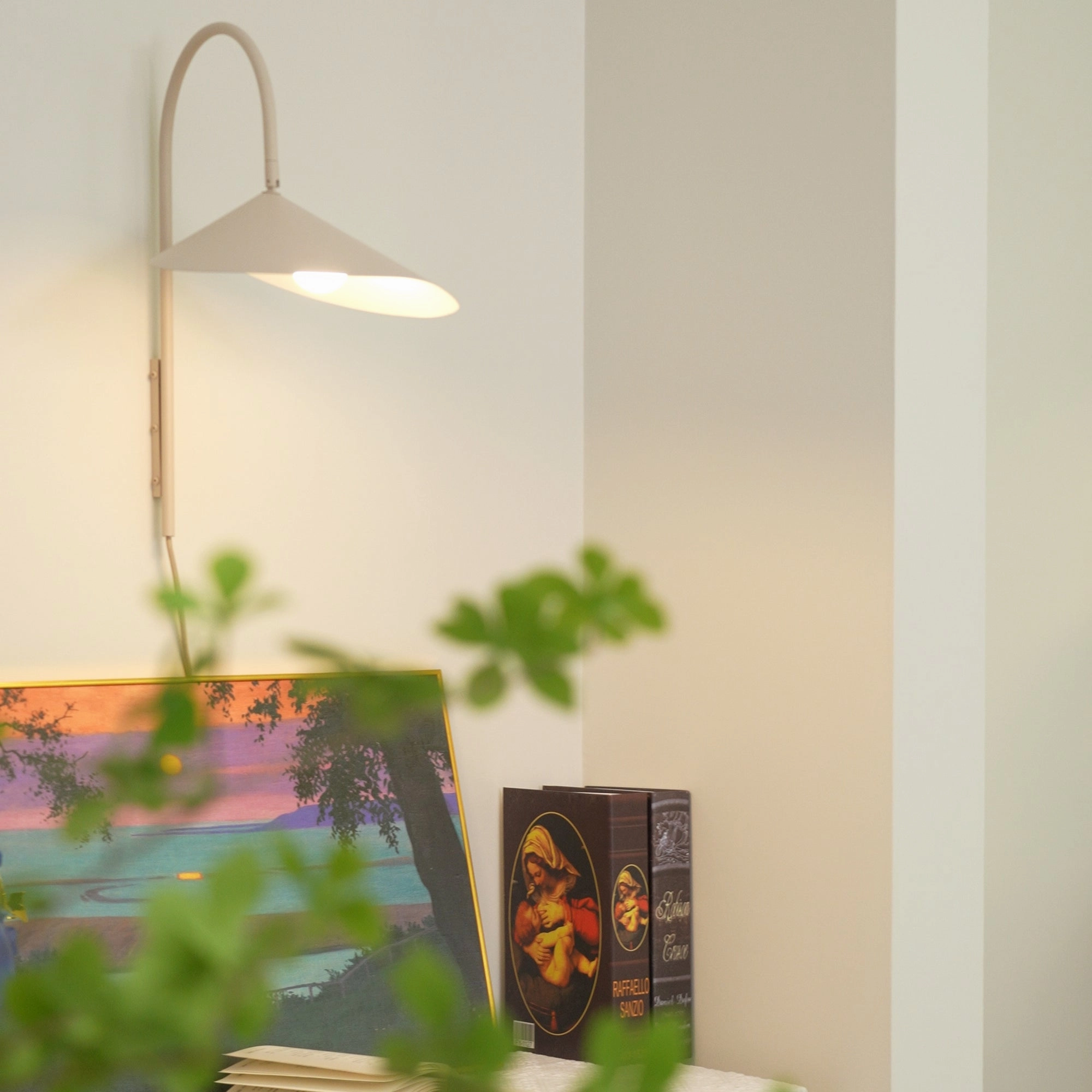 Alocasia Swivel Wall Light