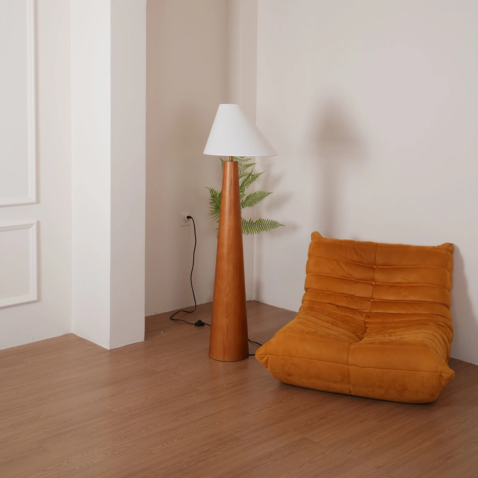 Alvin Floor Lamp