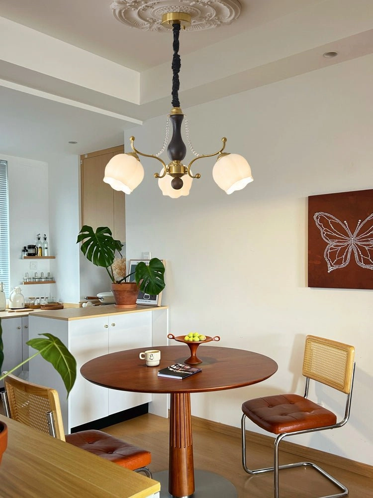 Antonia Chandelier