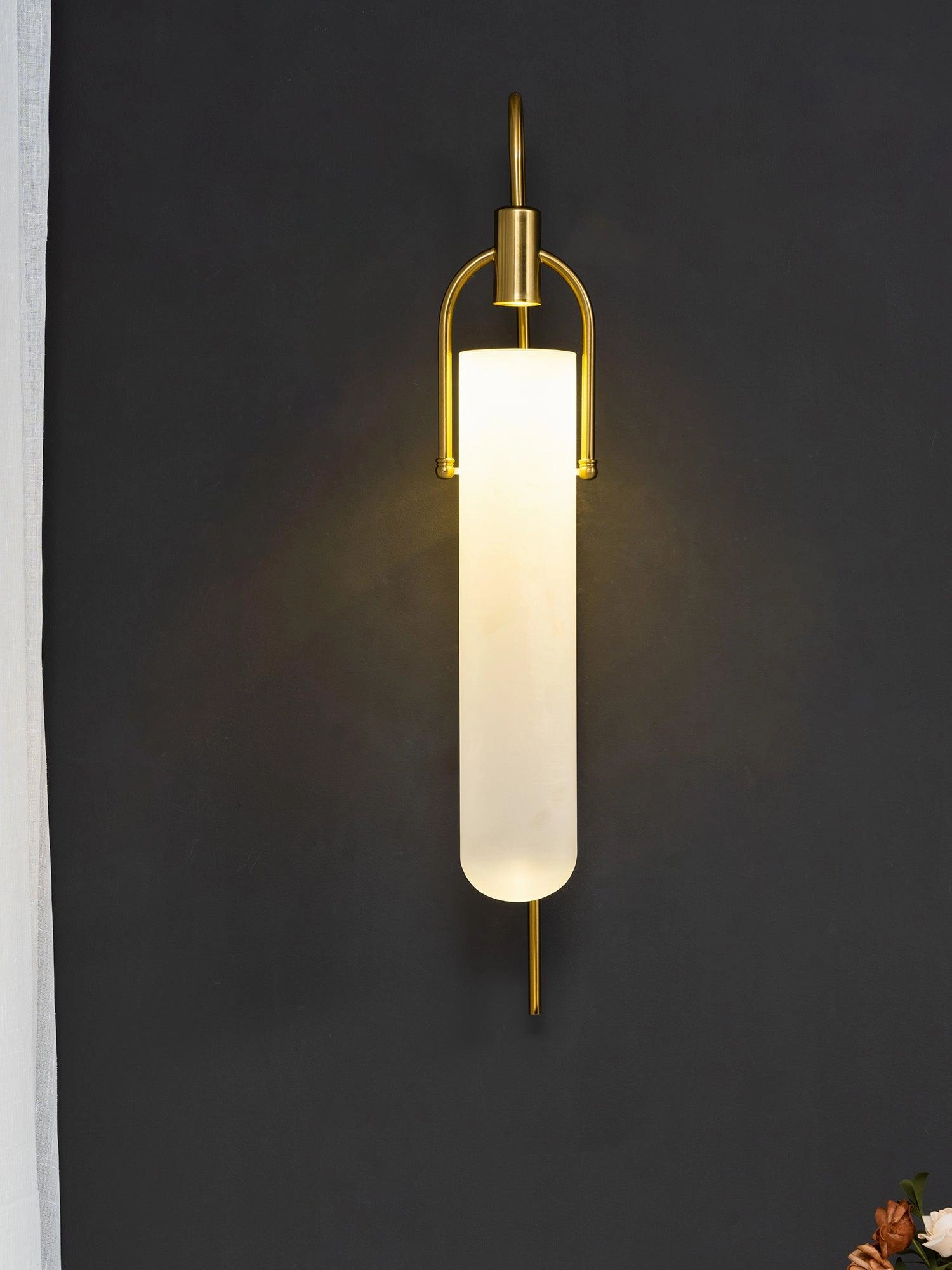 Arc Wall Lamp