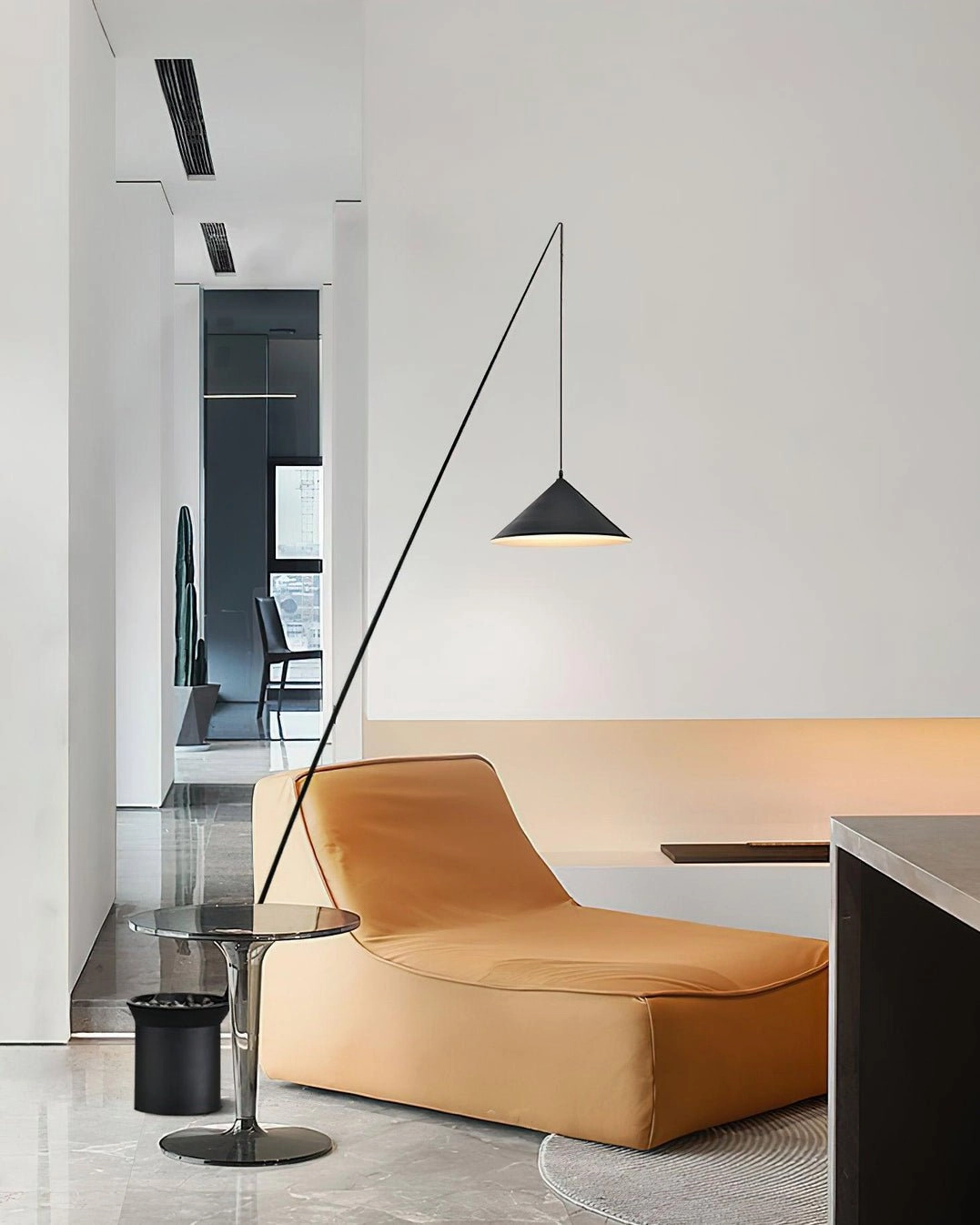 Arlo Floor Lamp