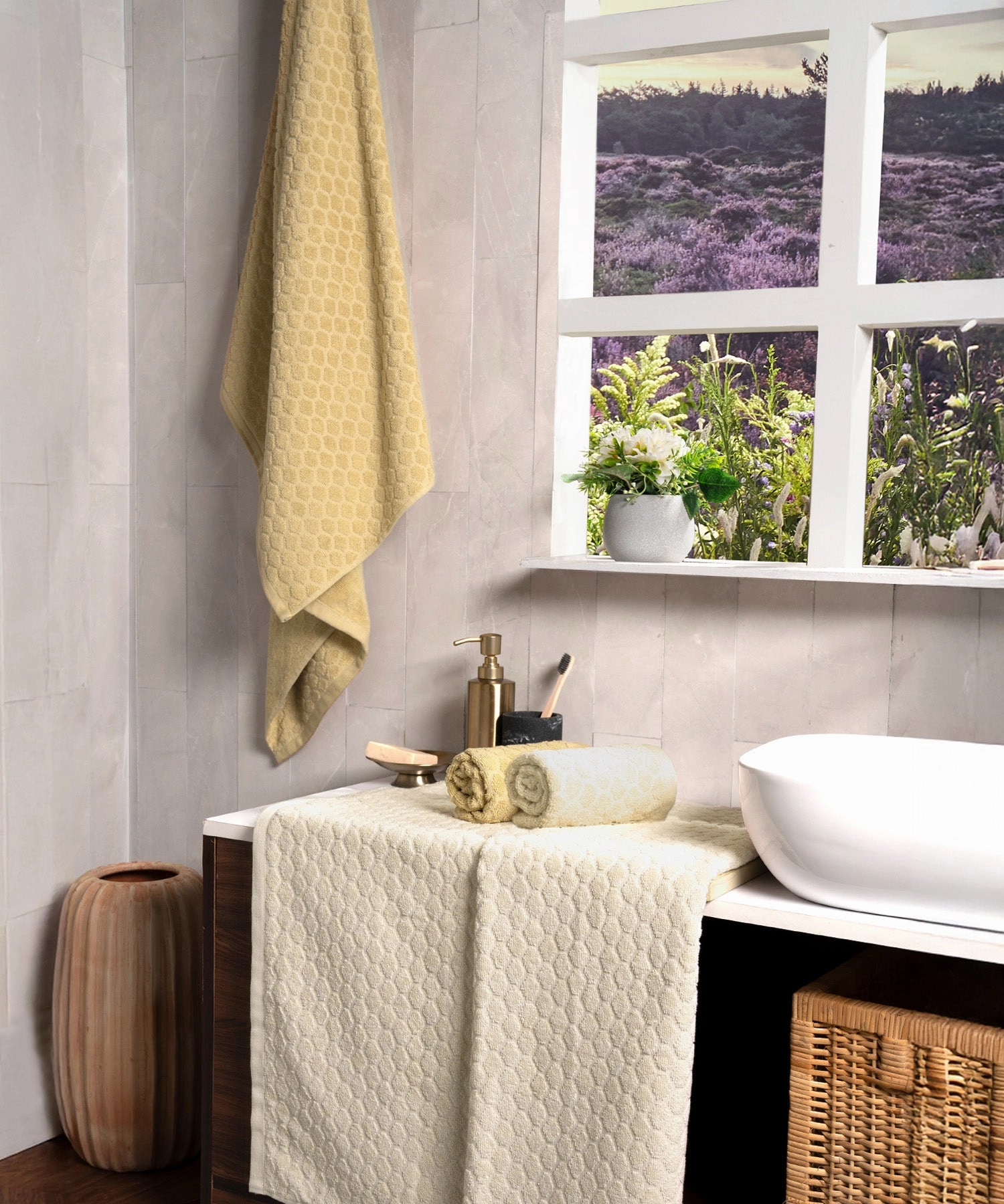 Aroma 4Pc Scented Towel Gift Set ,100% Cotton, 500 GSM, Vanilla