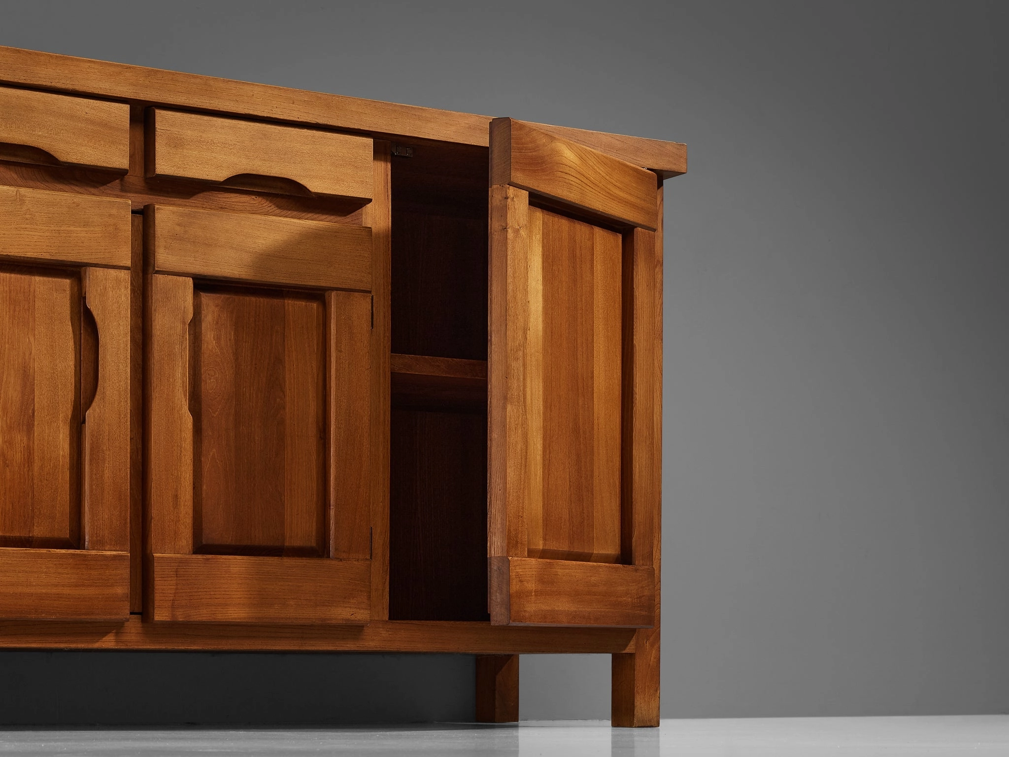 Atelier C. Demoyen Sideboard in Solid Elm