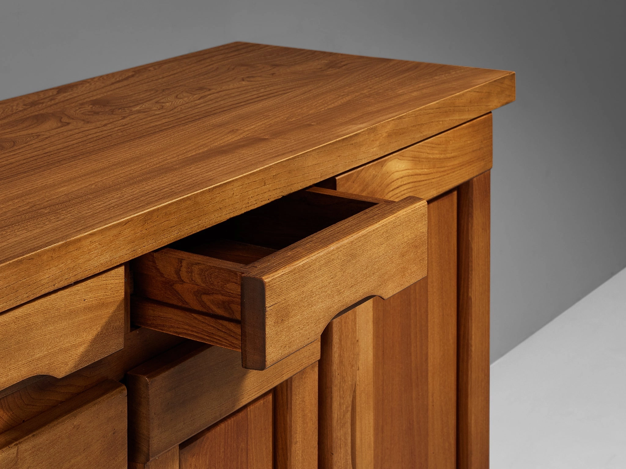 Atelier C. Demoyen Sideboard in Solid Elm