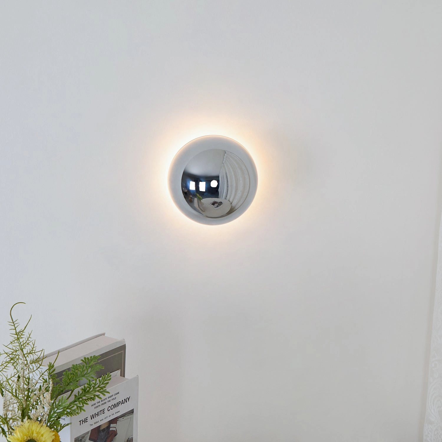 Aurum Sphere Wall Sconce