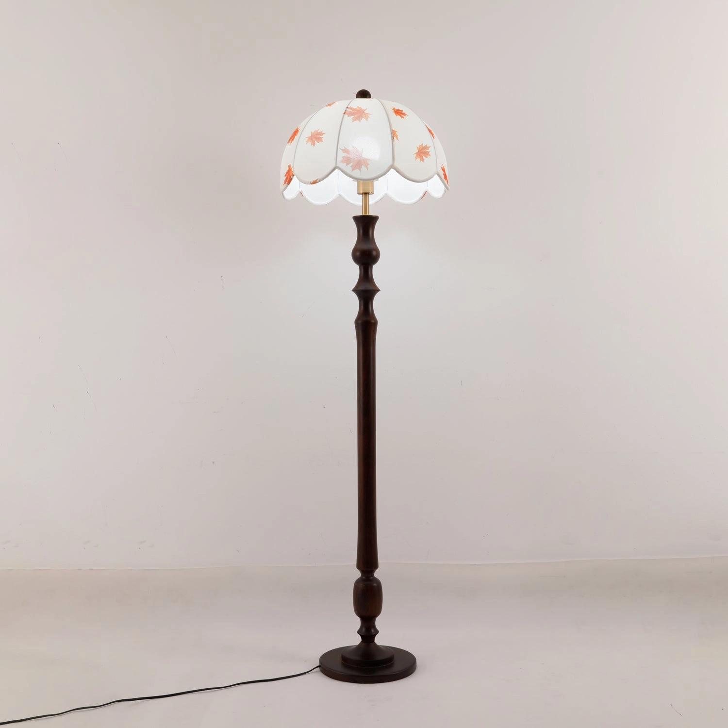 Avery Floor Lamp