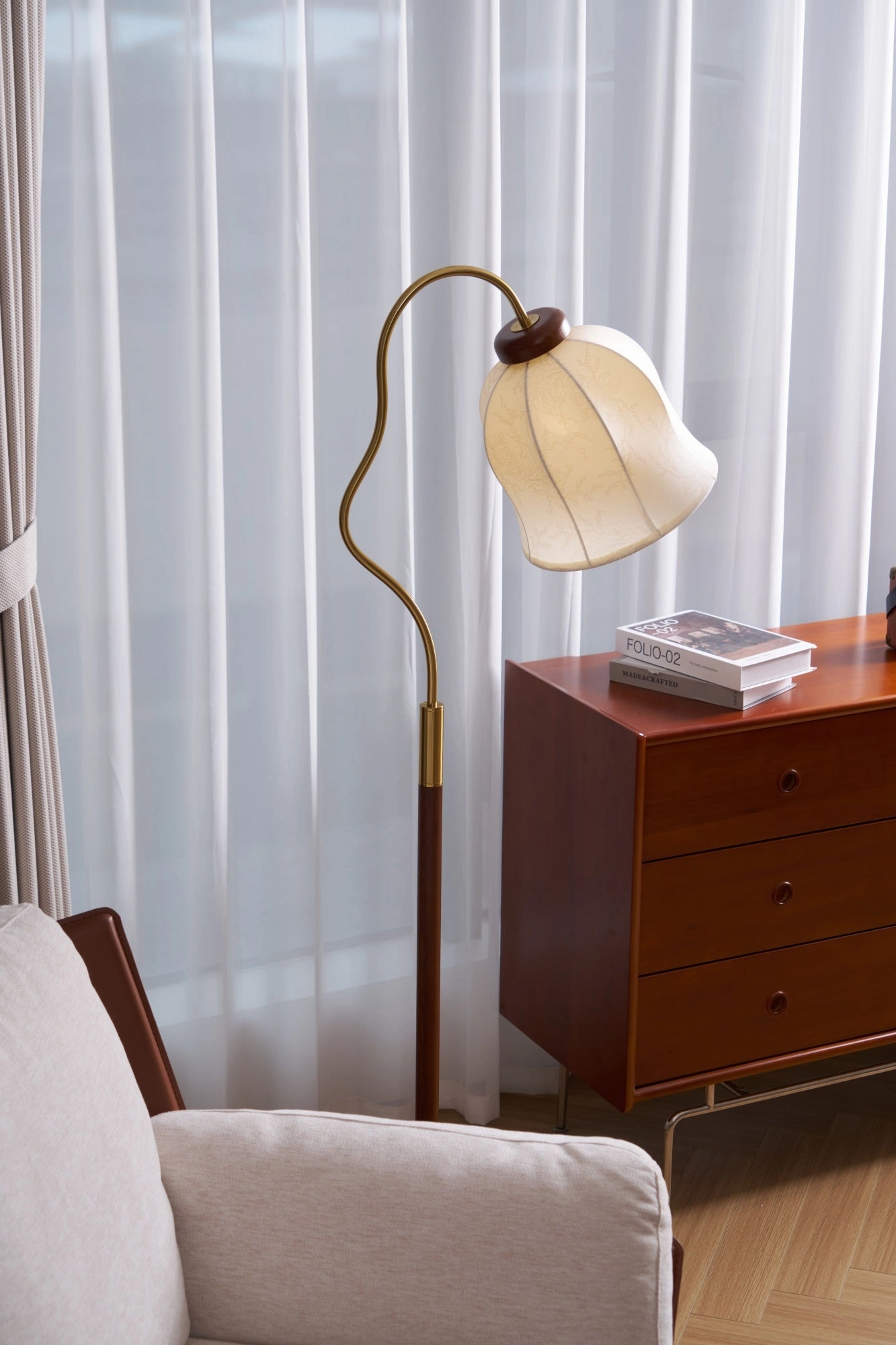 Bellvine Floor Lamp