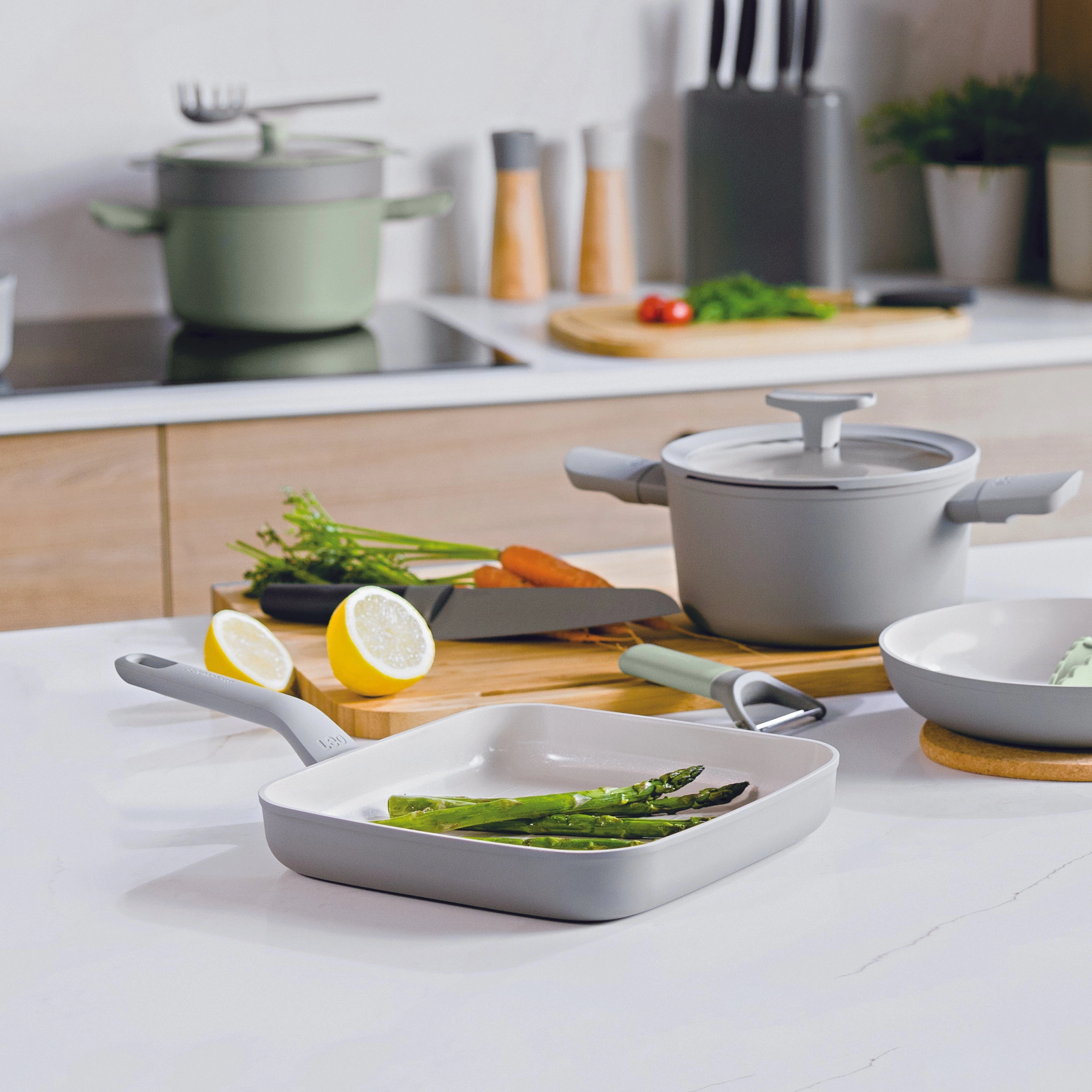 BergHOFF Balance 2Pc Nonstick Ceramic Specialty Cookware Set, Recycled Aluminum, CeraGreen, Moonmist