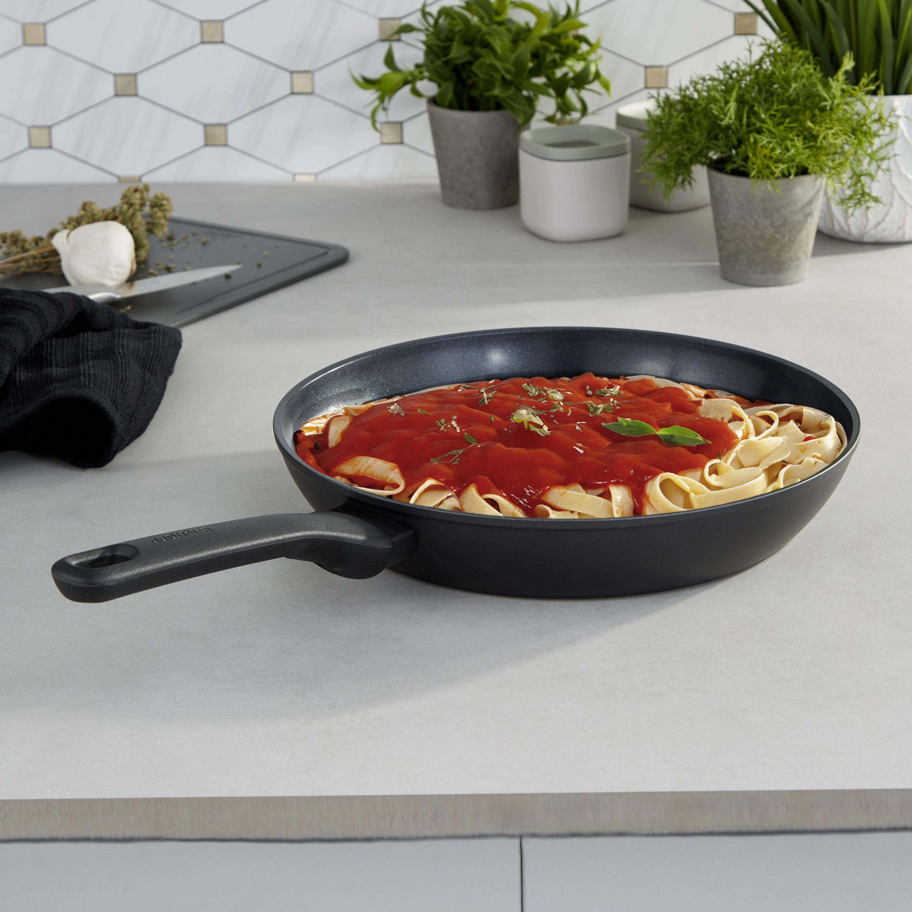 BergHOFF DiNA Helix Nonstick Ceramic Frying Pan 11", Recycled Aluminum