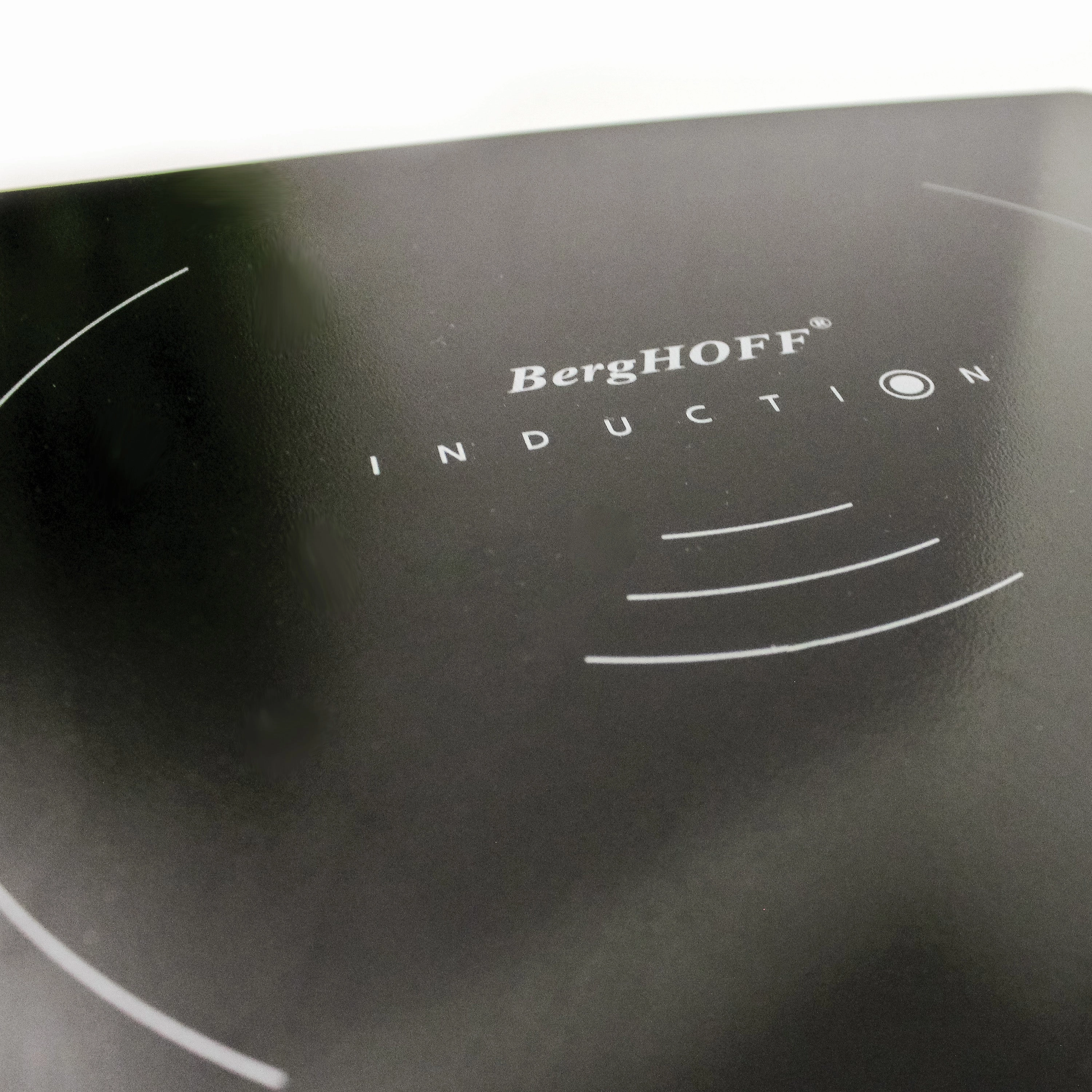 BergHOFF Essentials 13" Touch Screen Induction Stove Top