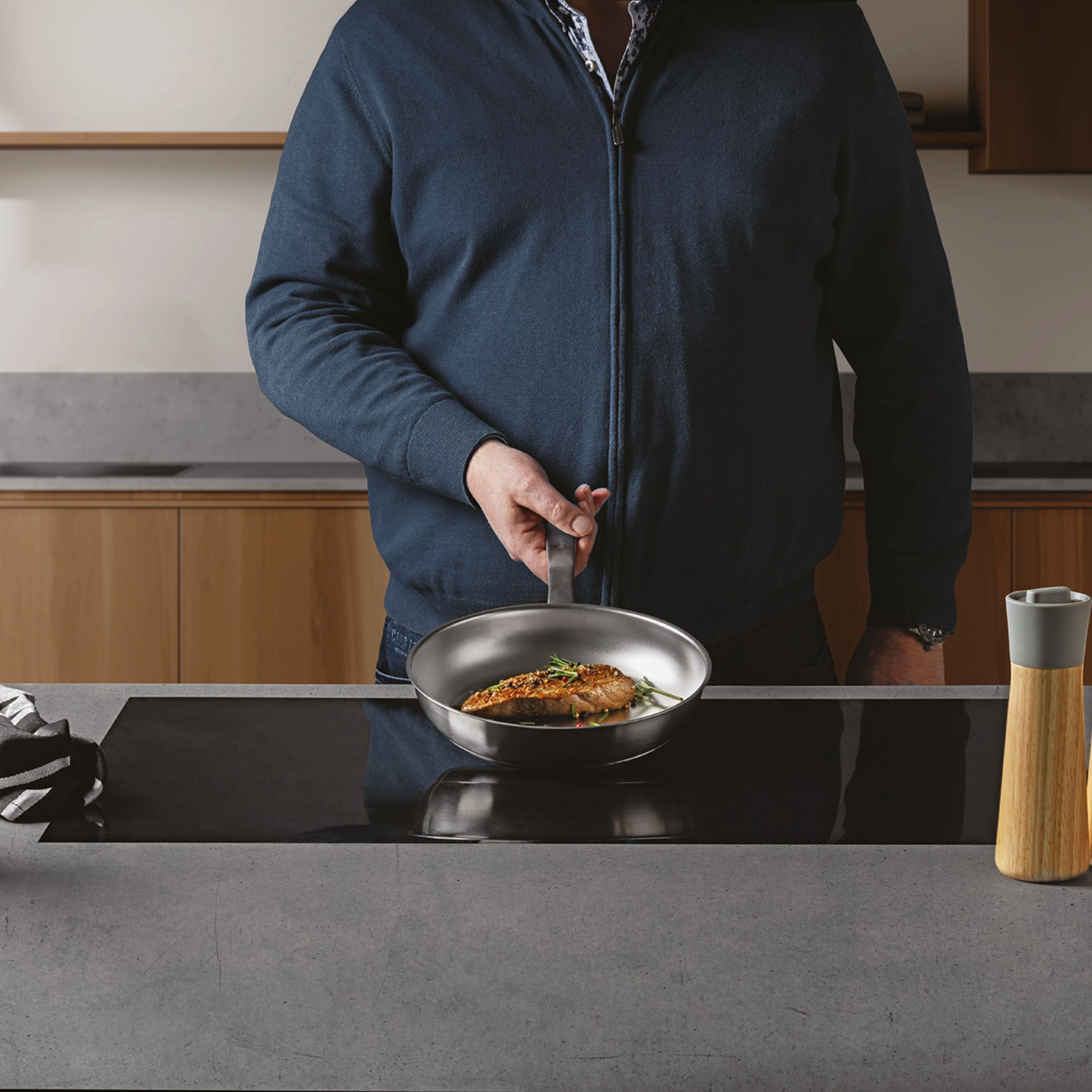BergHOFF Leo Graphite Recycled 18/10 Stainless Steel Frying Pan 10"
