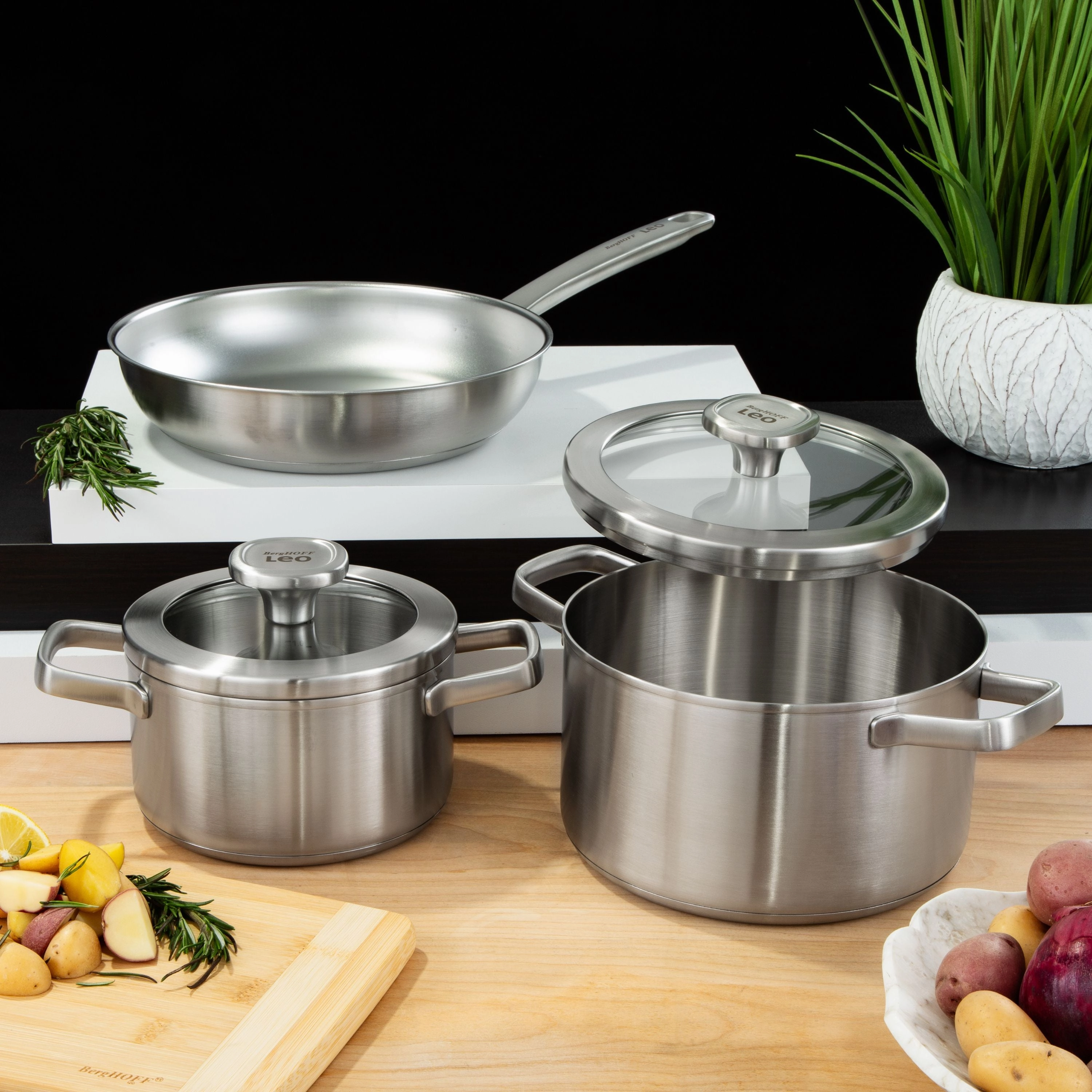 BergHOFF Leo Graphite Recycled 18/10 Stainless Steel Frying Pan 10"