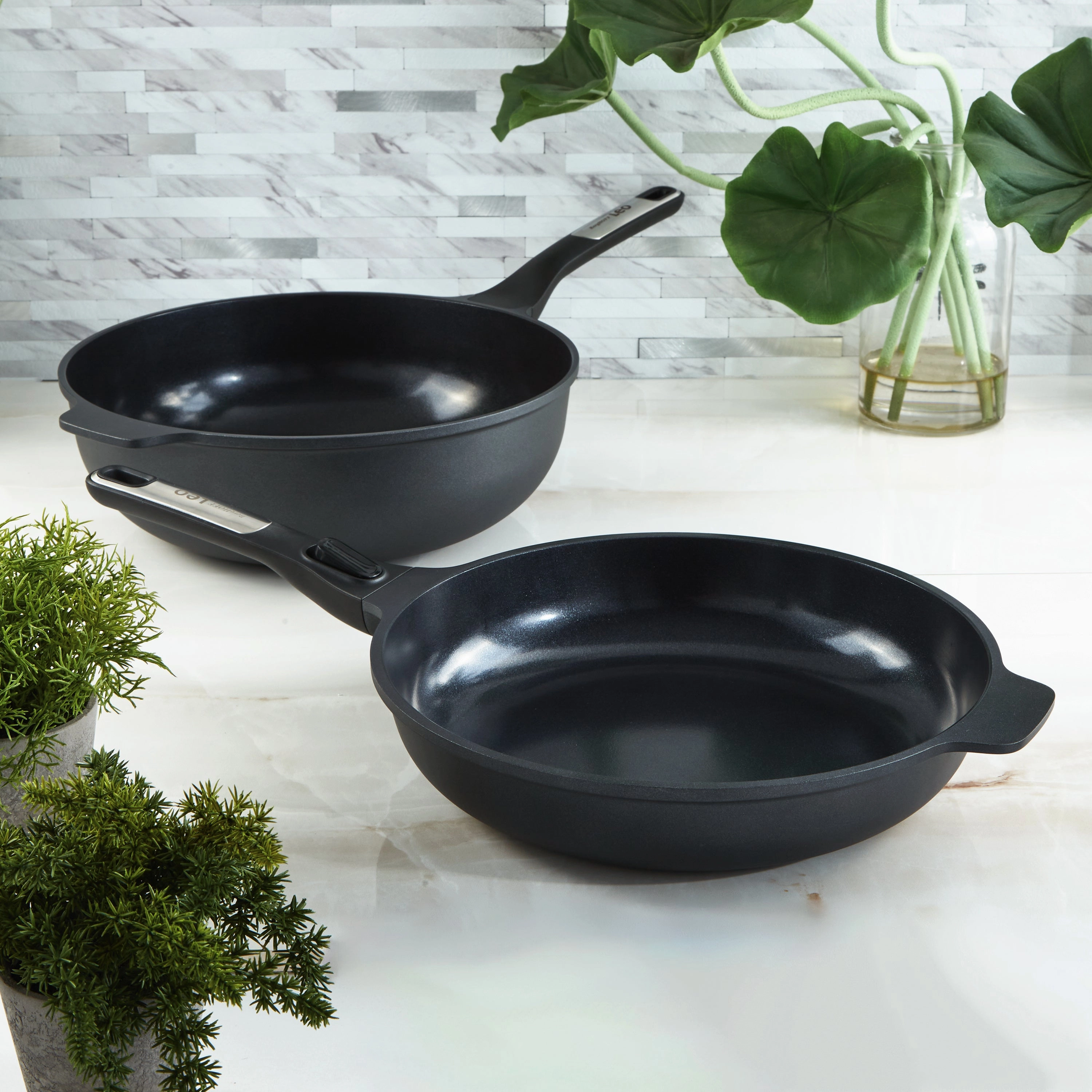 BergHOFF Leo Phantom 2pc Nonstick Ceramic Stir Fry Cookware Set, Recycled