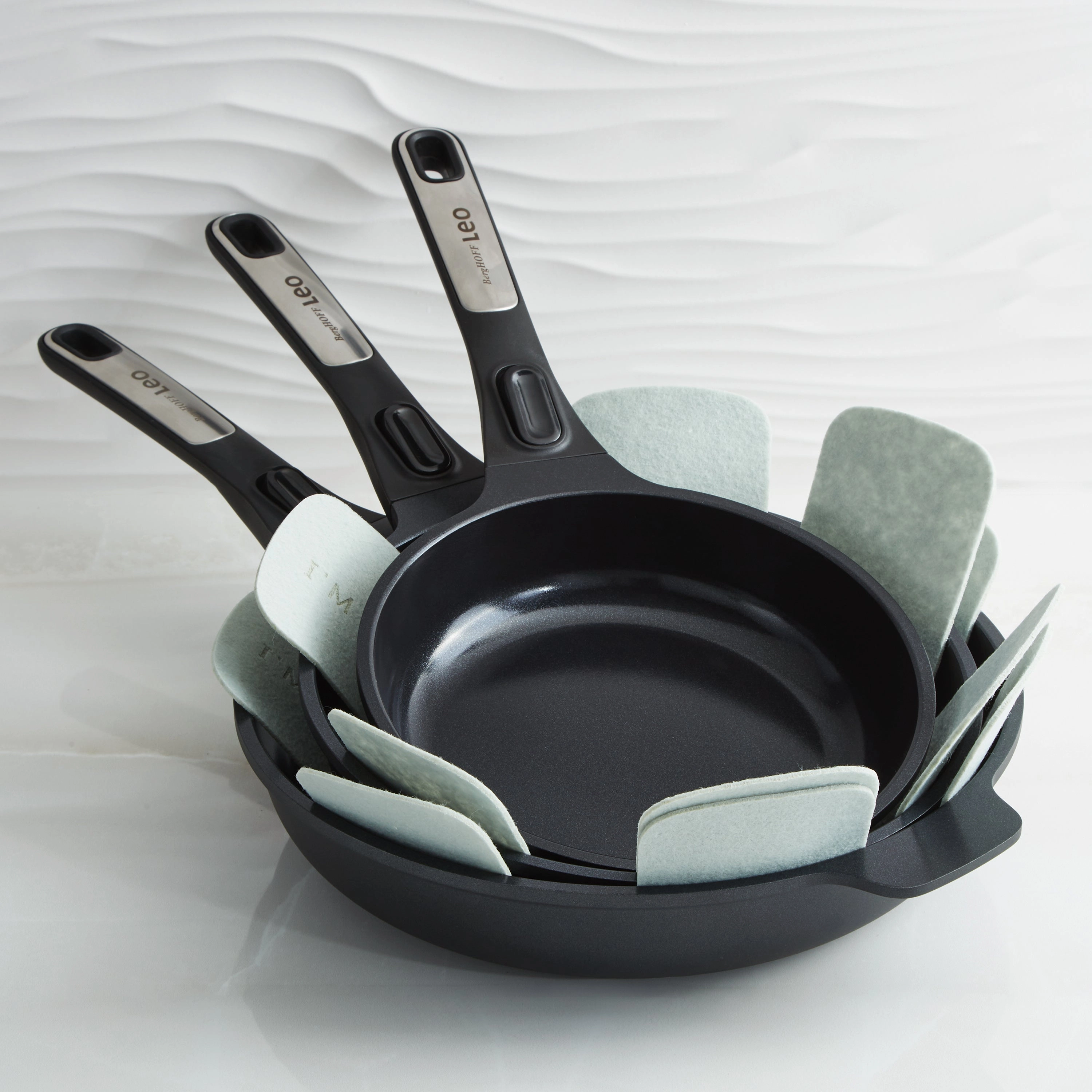 BergHOFF Leo Phantom 3pc Nonstick Ceramic Fry Pan Set, Recycled