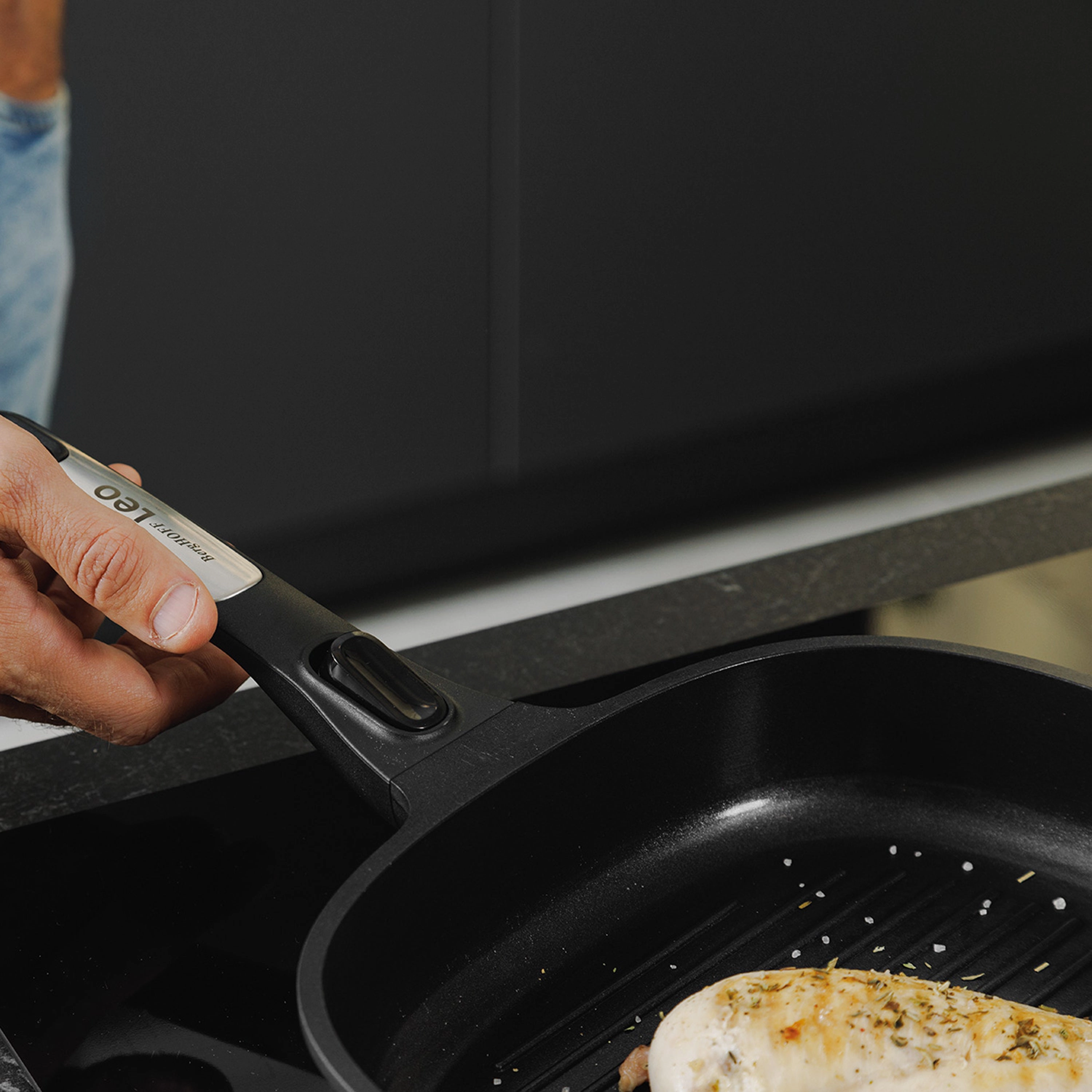 BergHOFF Leo Phantom Nonstick Ceramic 10.25" Grill Pan, Recycled