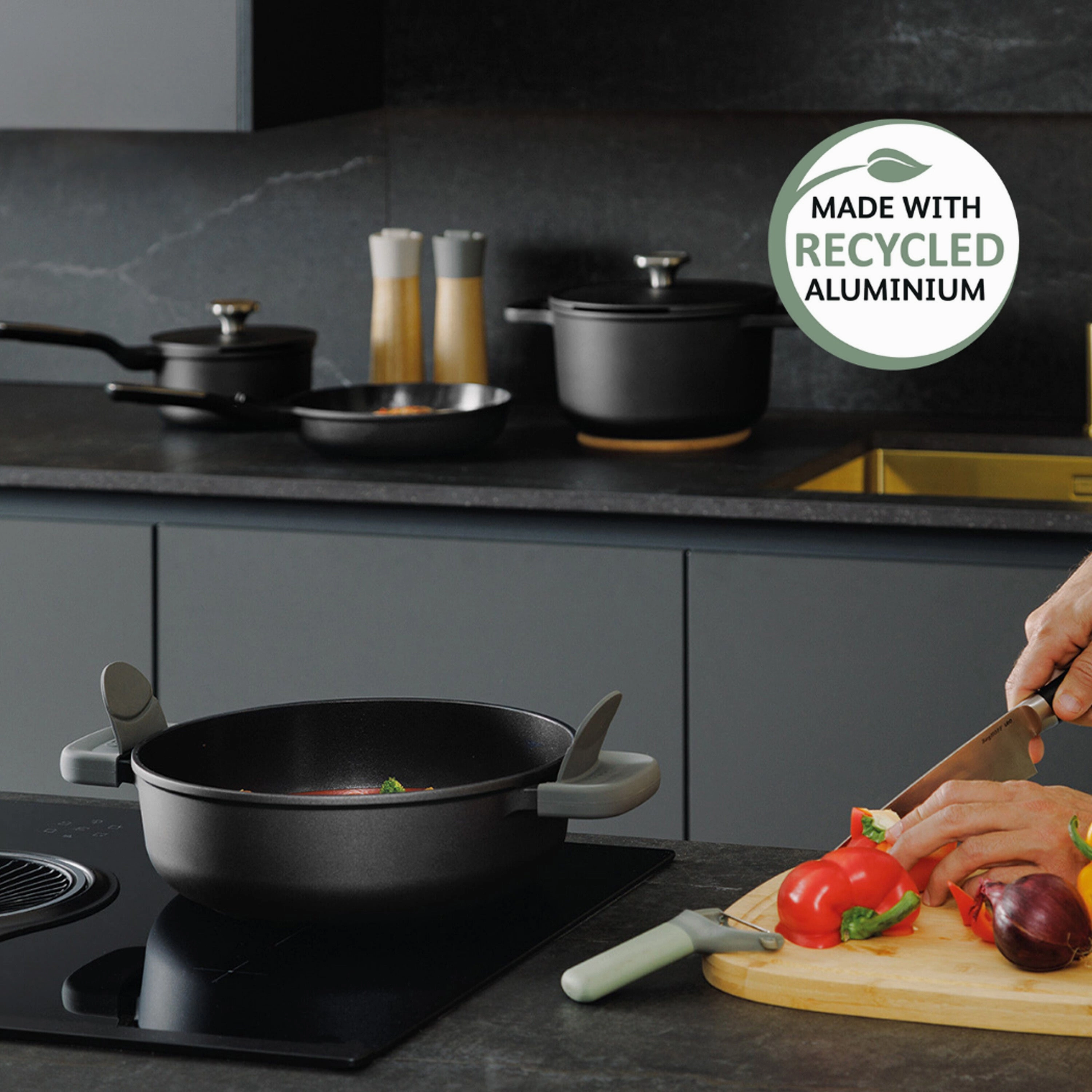 BergHOFF Leo Phantom Nonstick Ceramic 11" Saute Pan 5qt., Recycled
