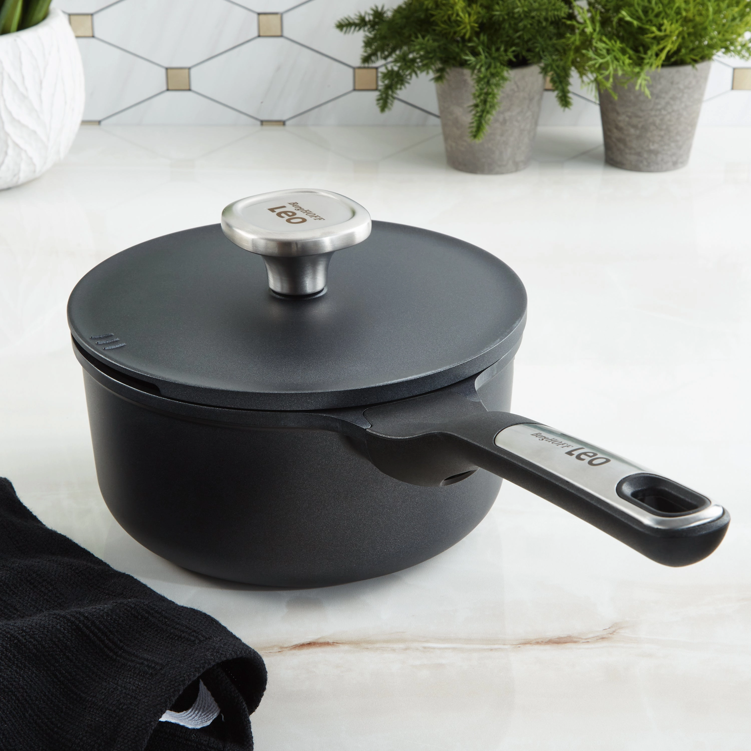 BergHOFF Leo Phantom Nonstick Ceramic 7" Saucepan 2.1qt., Recycled cookware set,cooking pots,kitchen cookware