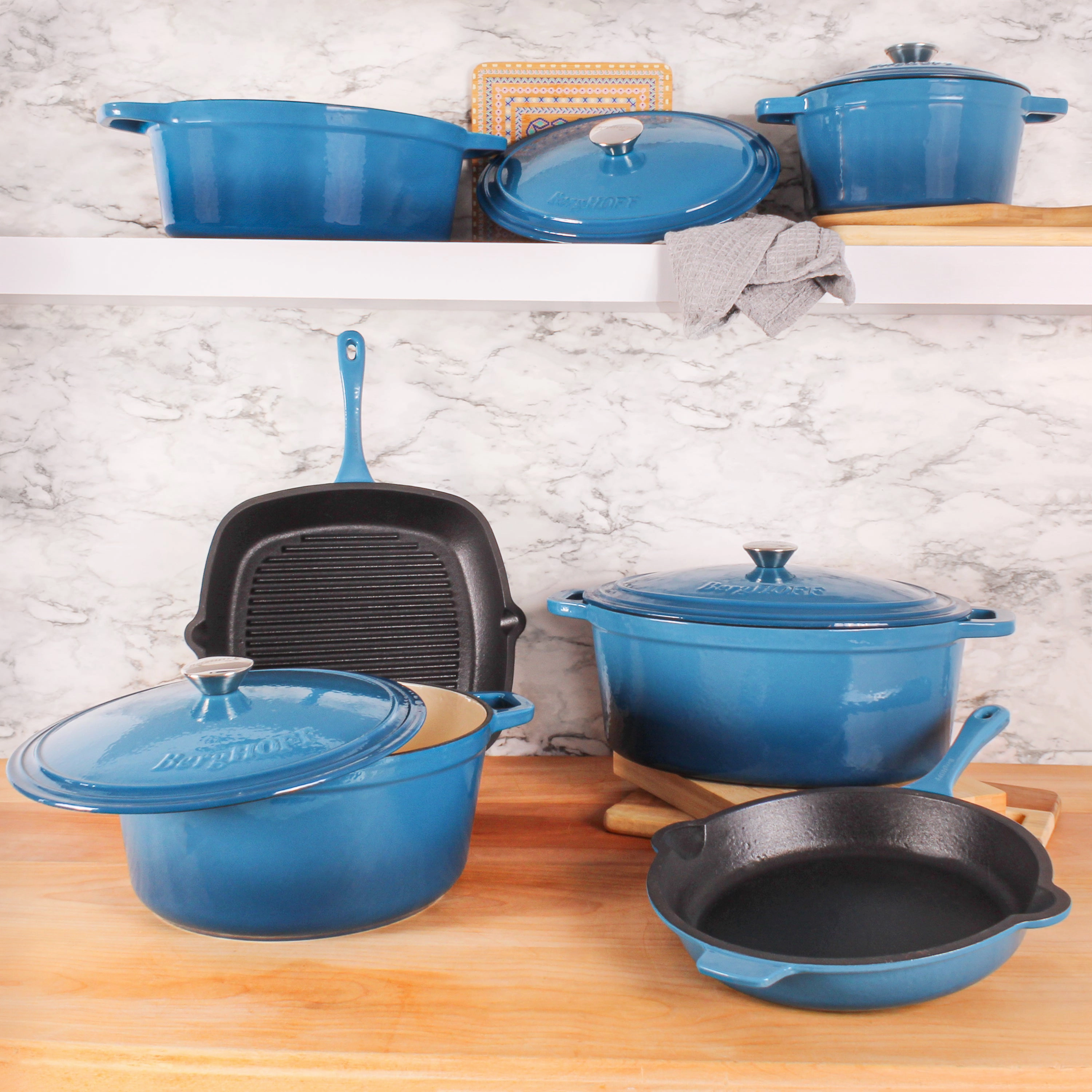 BergHOFF Neo Cast Iron 7qt. Round Dutch Oven 11" with Lid, Blue