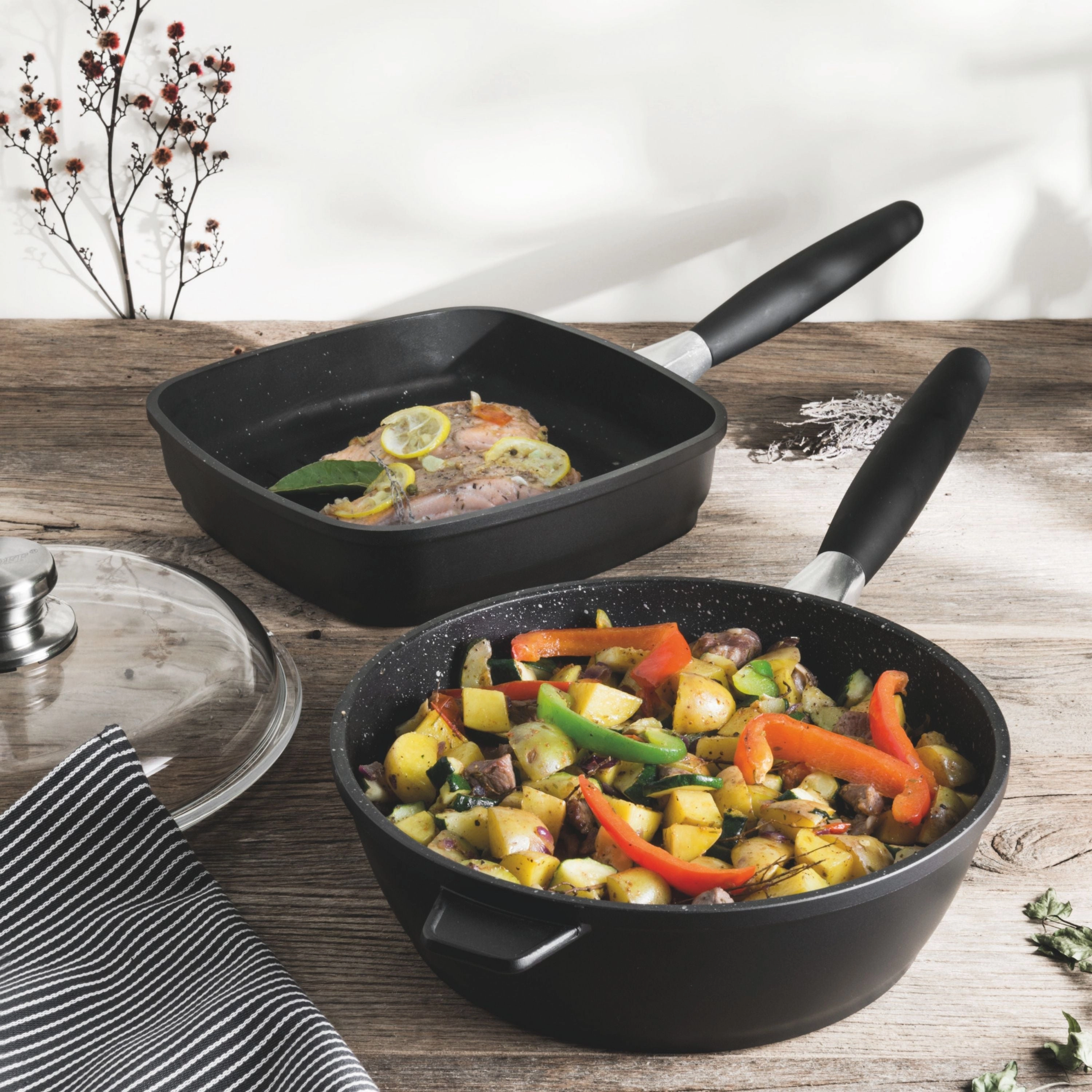 BergHOFF Scala Non-stick 12.5" Square Grill Pan, Removable Handle