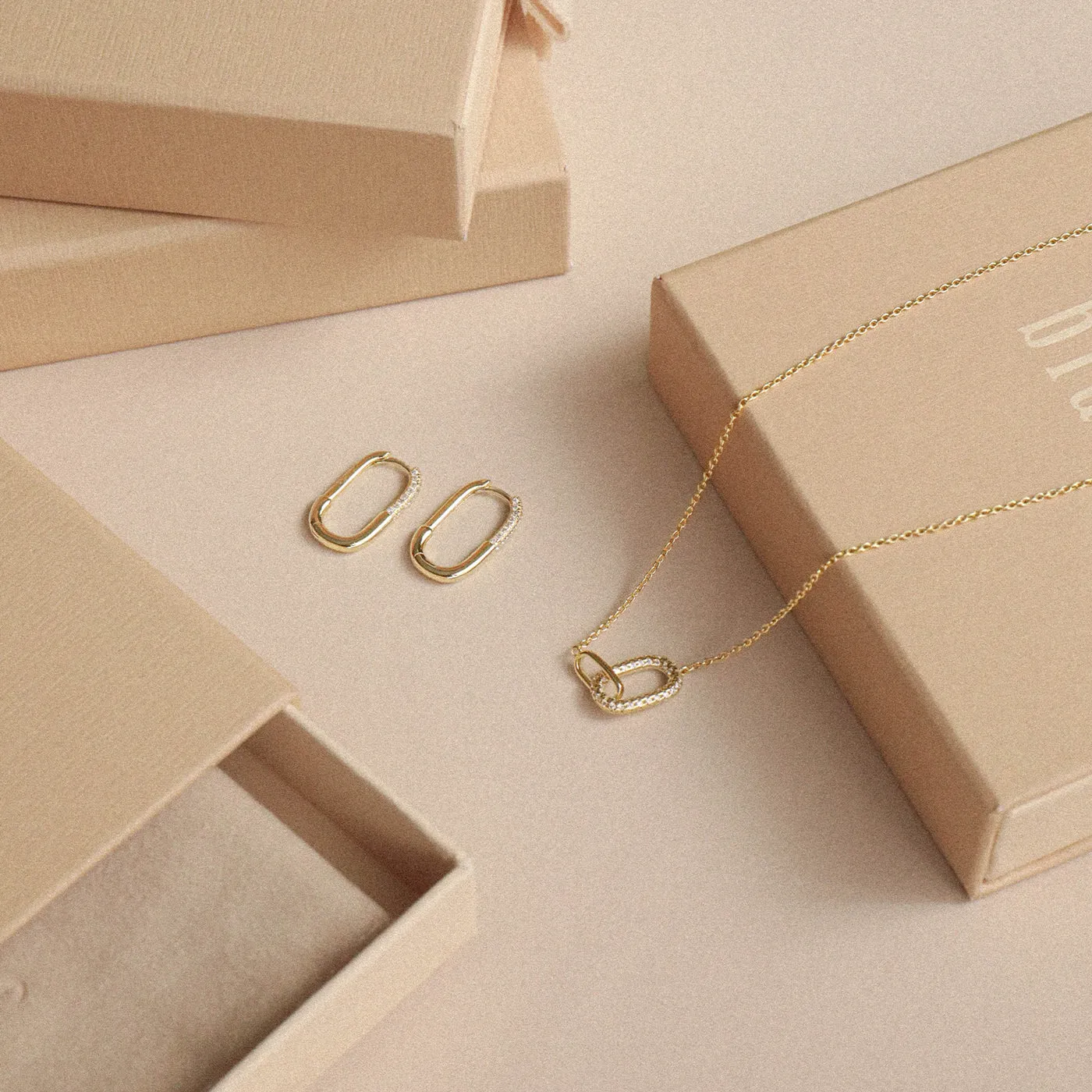 Bianc Glitter Oblong Earrings Gold Shoes_Bianc-Jewellery