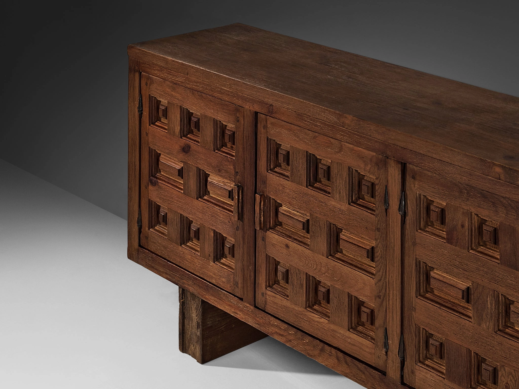 Biosca Spanish Sideboard in Stained Pine