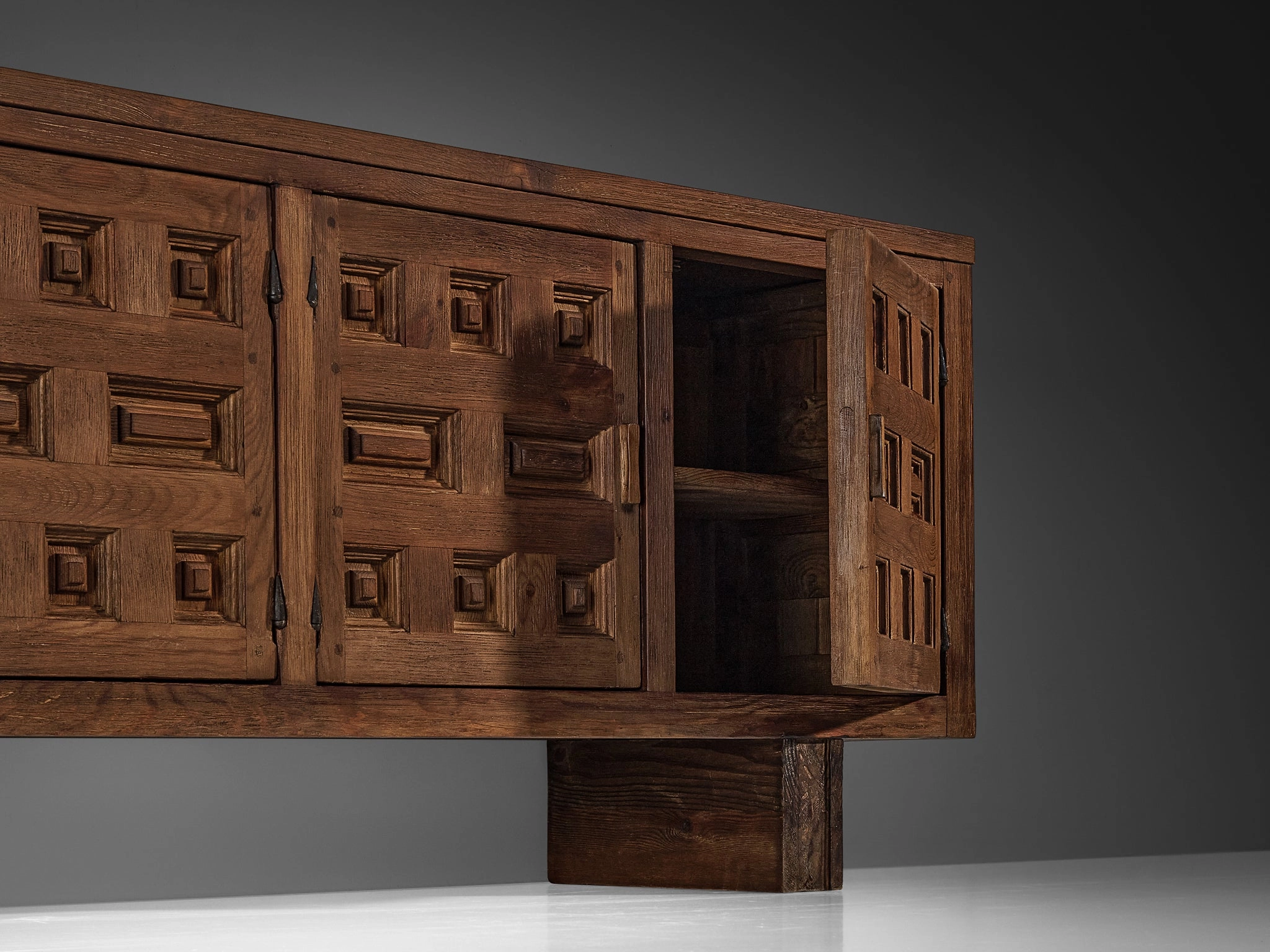 Biosca Spanish Sideboard in Stained Pine