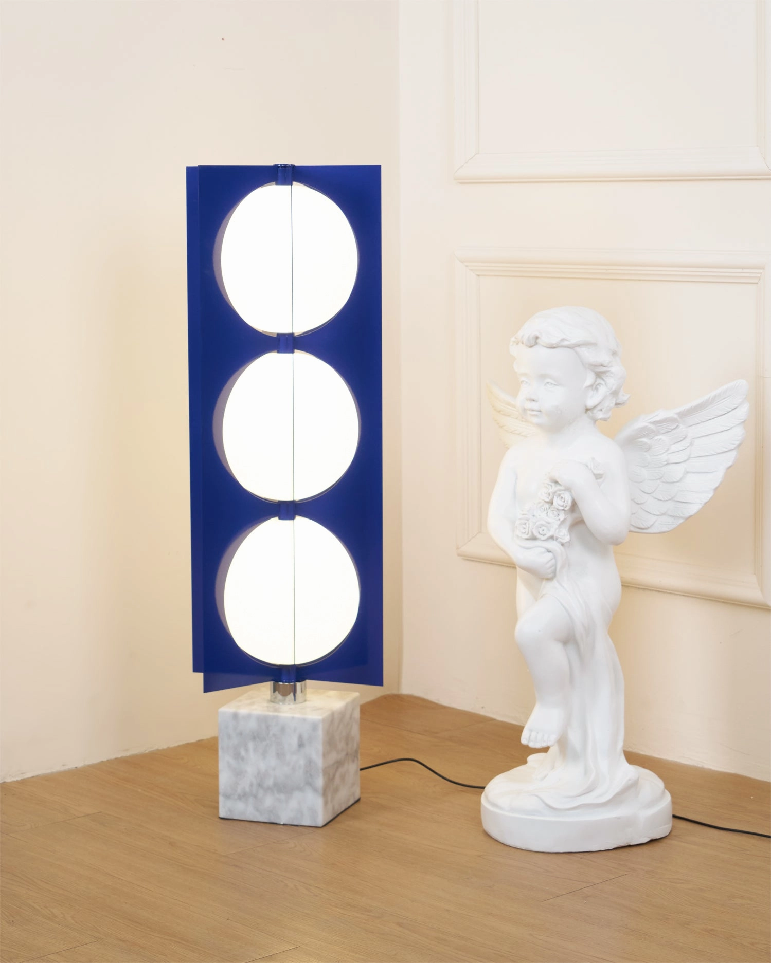 Blue Kleos Floor Lamp