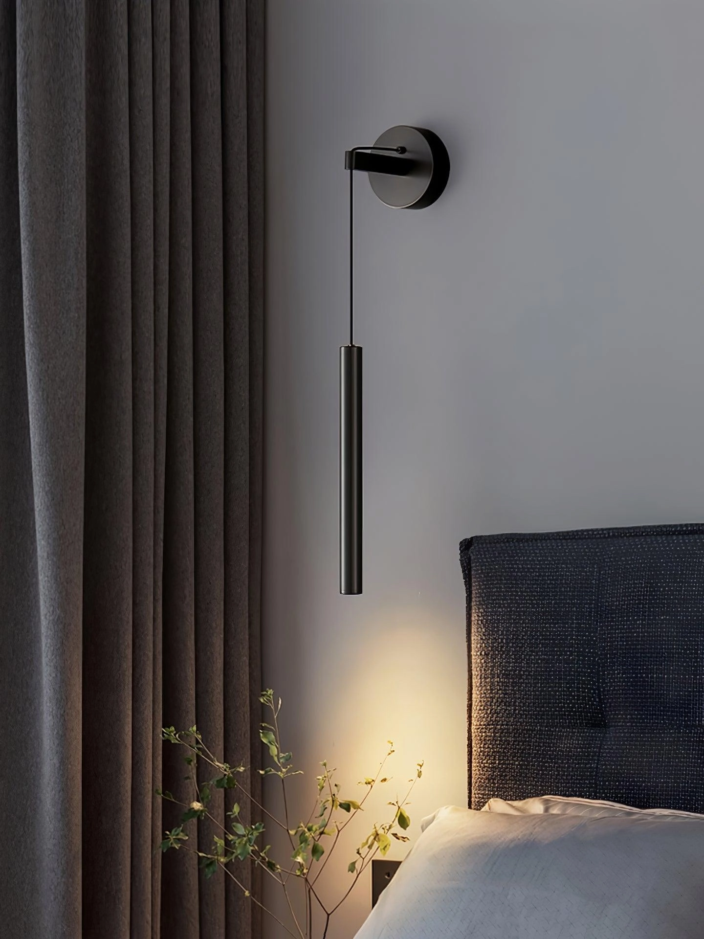 Brass Line Wall Light