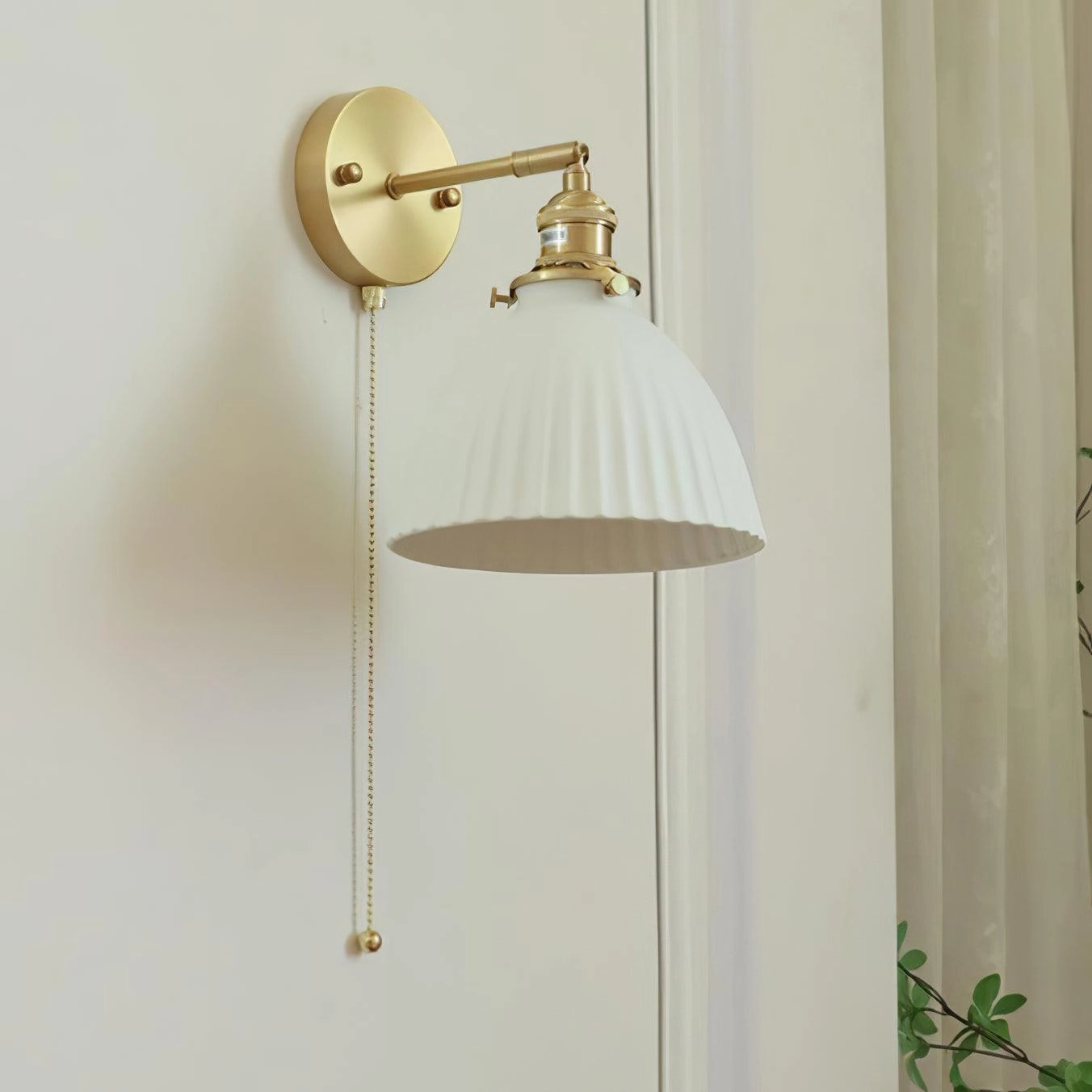 Brass Pleated Ceramic Wall Lamp