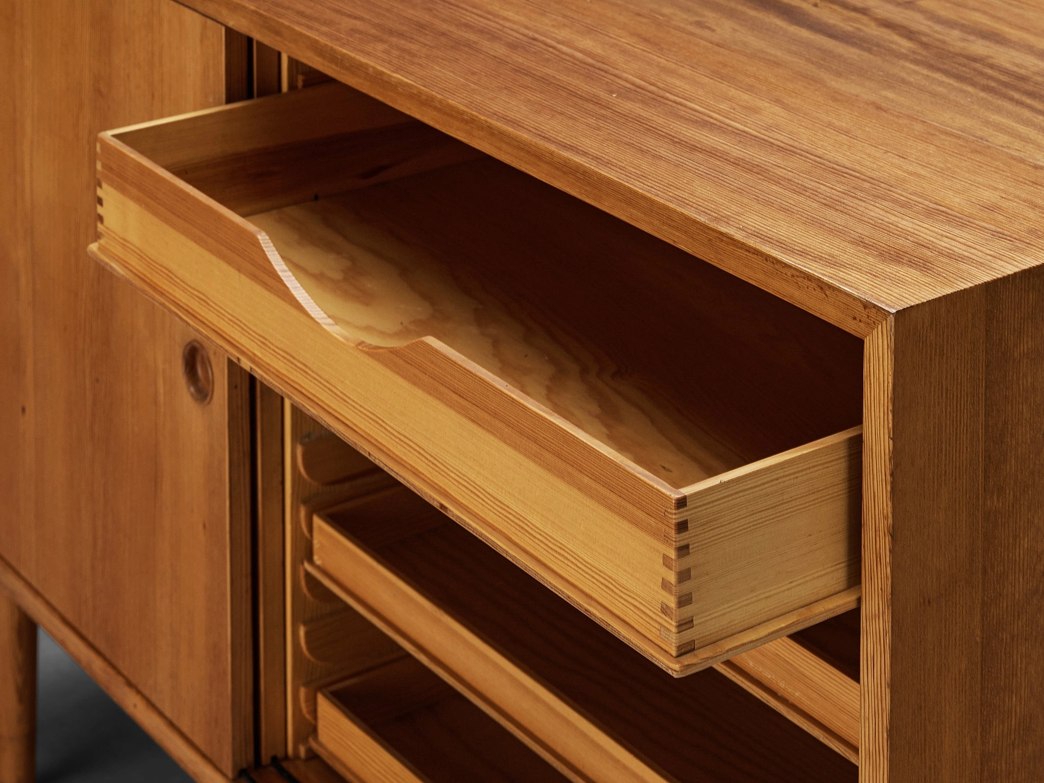 Brge Mogensen for Karl Andersson 'resund' in Oregon Pine