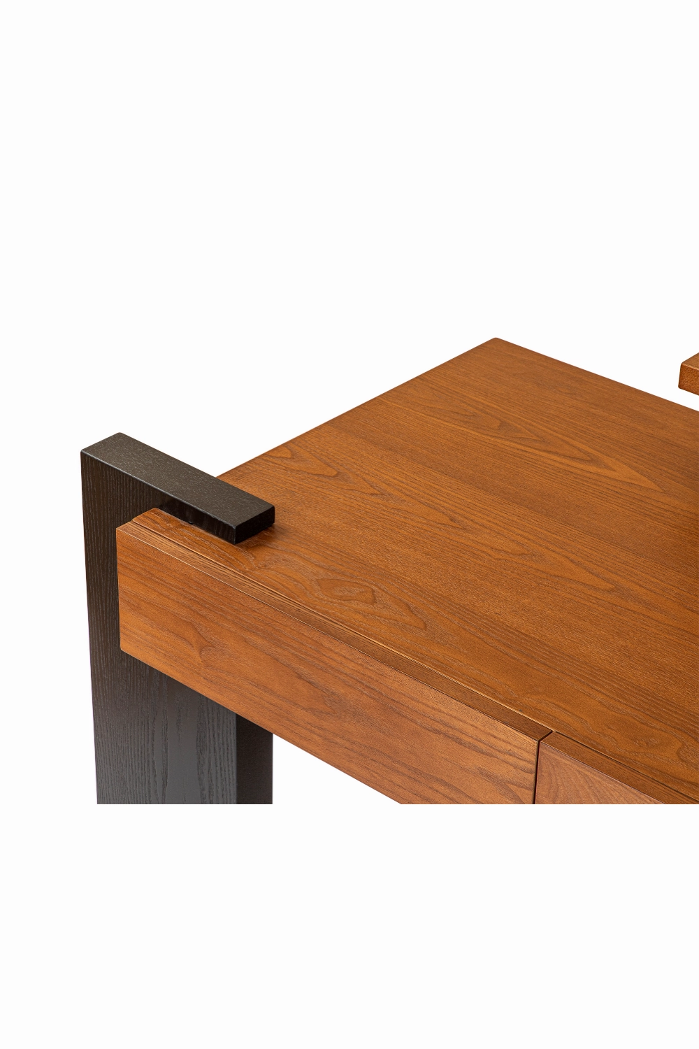 Brown Wooden Contemporary Desk | Liang & Eimil Bugano