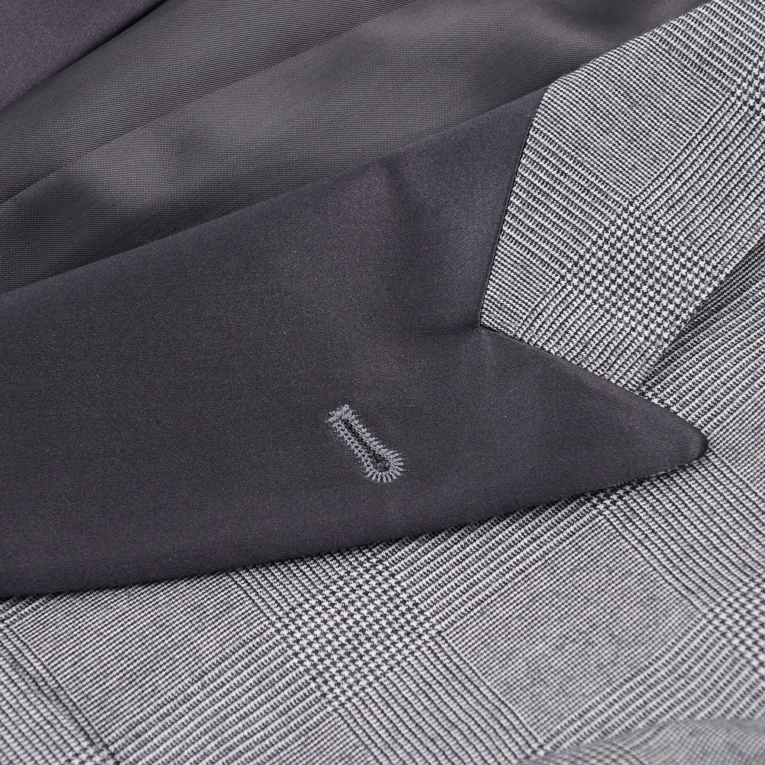 Brunello Cucinelli 3-Piece Flannel Wool Tuxedo Clothing_Brunello-Cucinelli