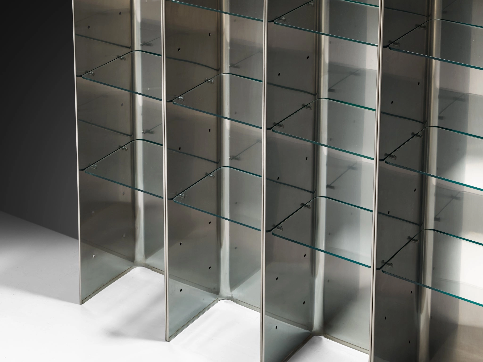 Carla Venosta and Guido Zimmerman for Arflex 'Valiant' Bookcase in Steel