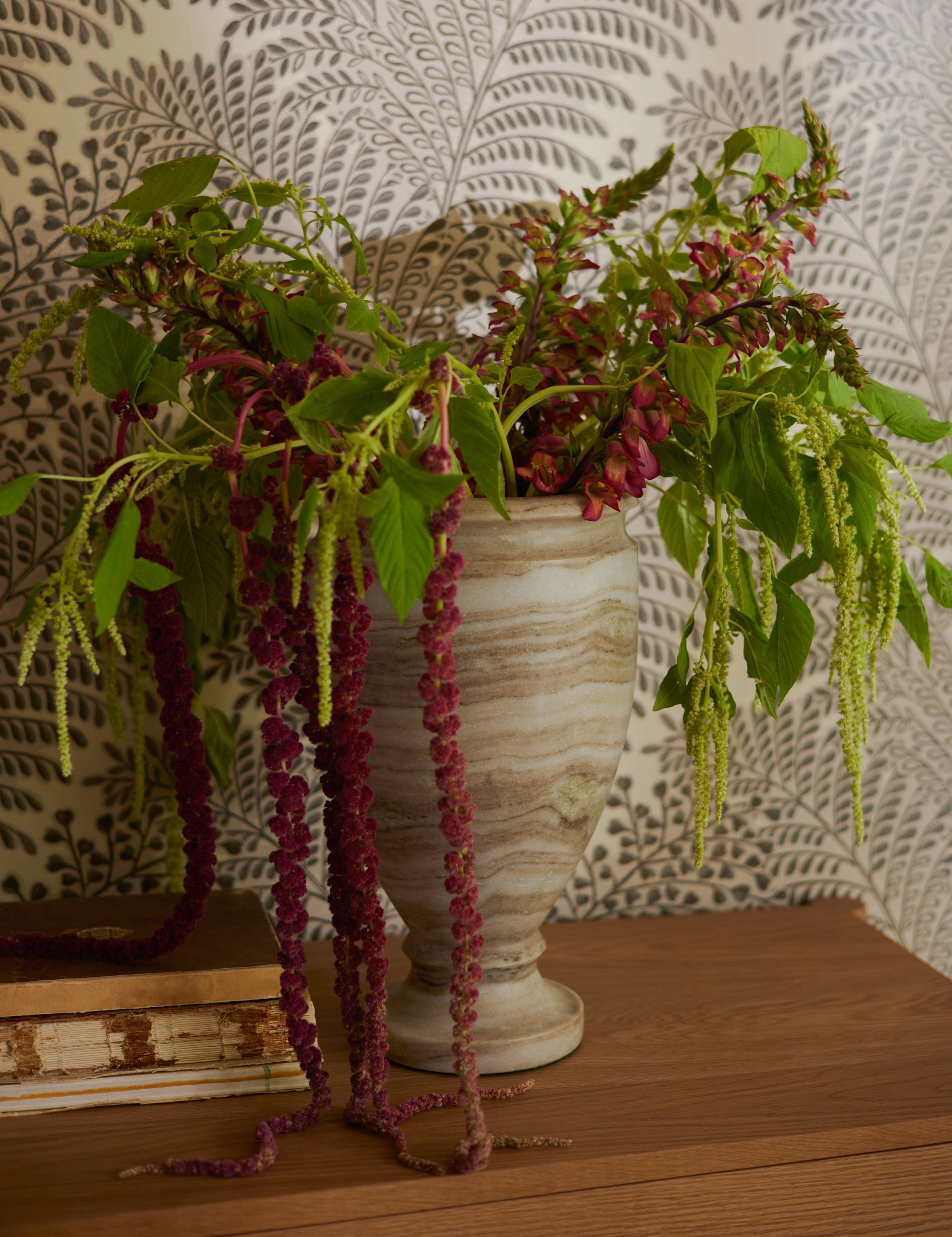 Cesar Vase home decor,home accents,interior accessories