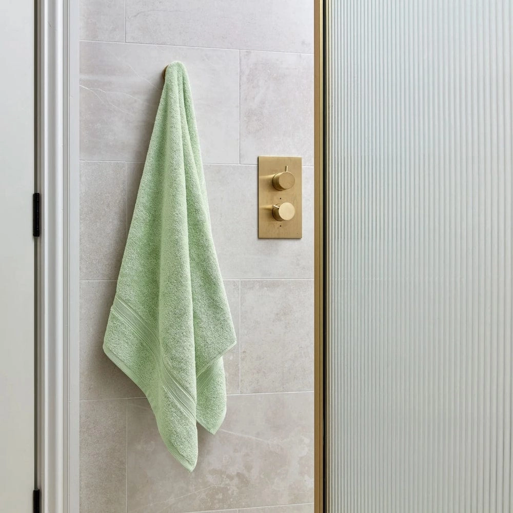 Christy Serene Bath Sheet In Cucumber