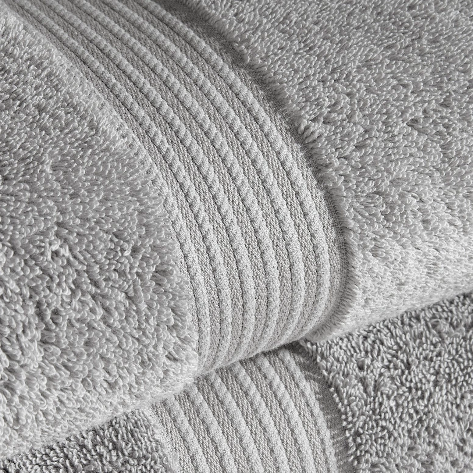Christy Supreme Hygro Towel in Silver