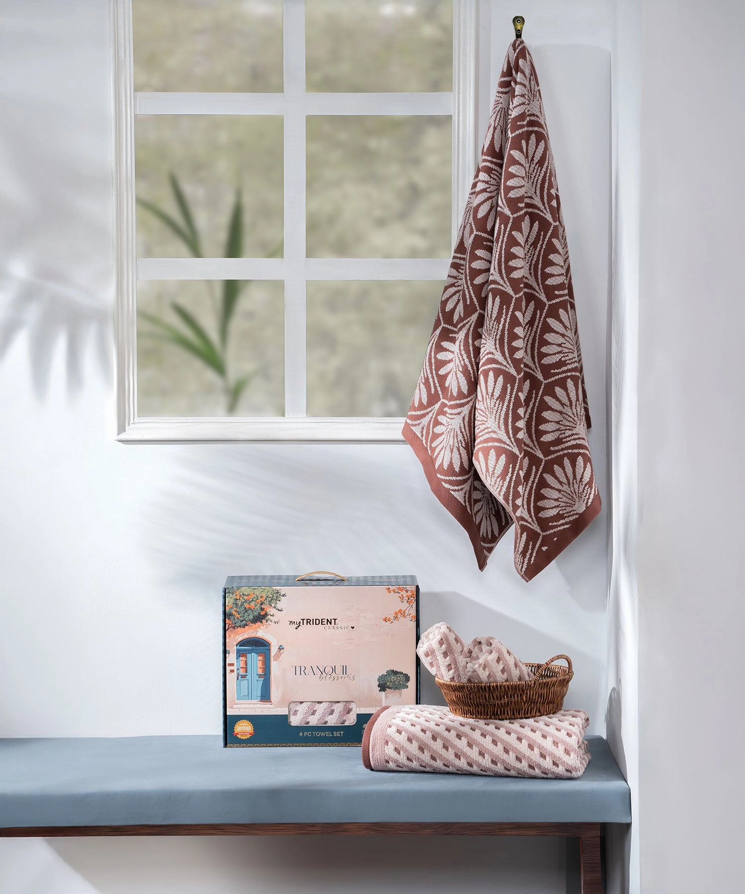 Classic Tranquil Blossoms Towel Set, 550 GSM, 100% Cotton, Harvey