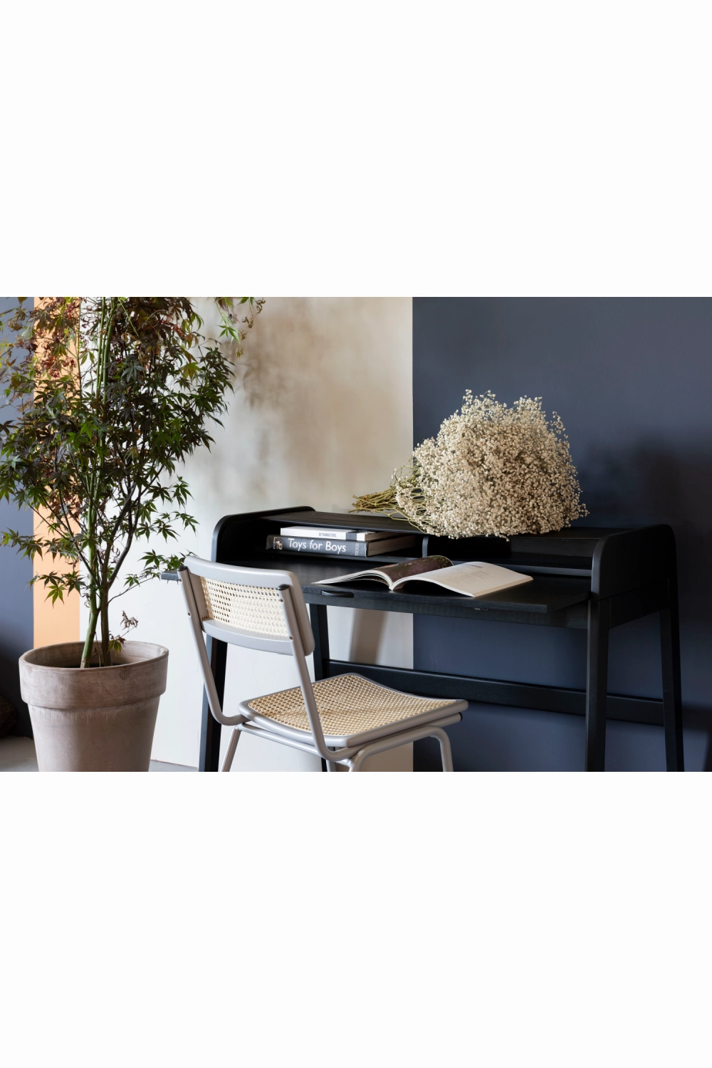 Classic Wooden Desk | Zuiver Barbier