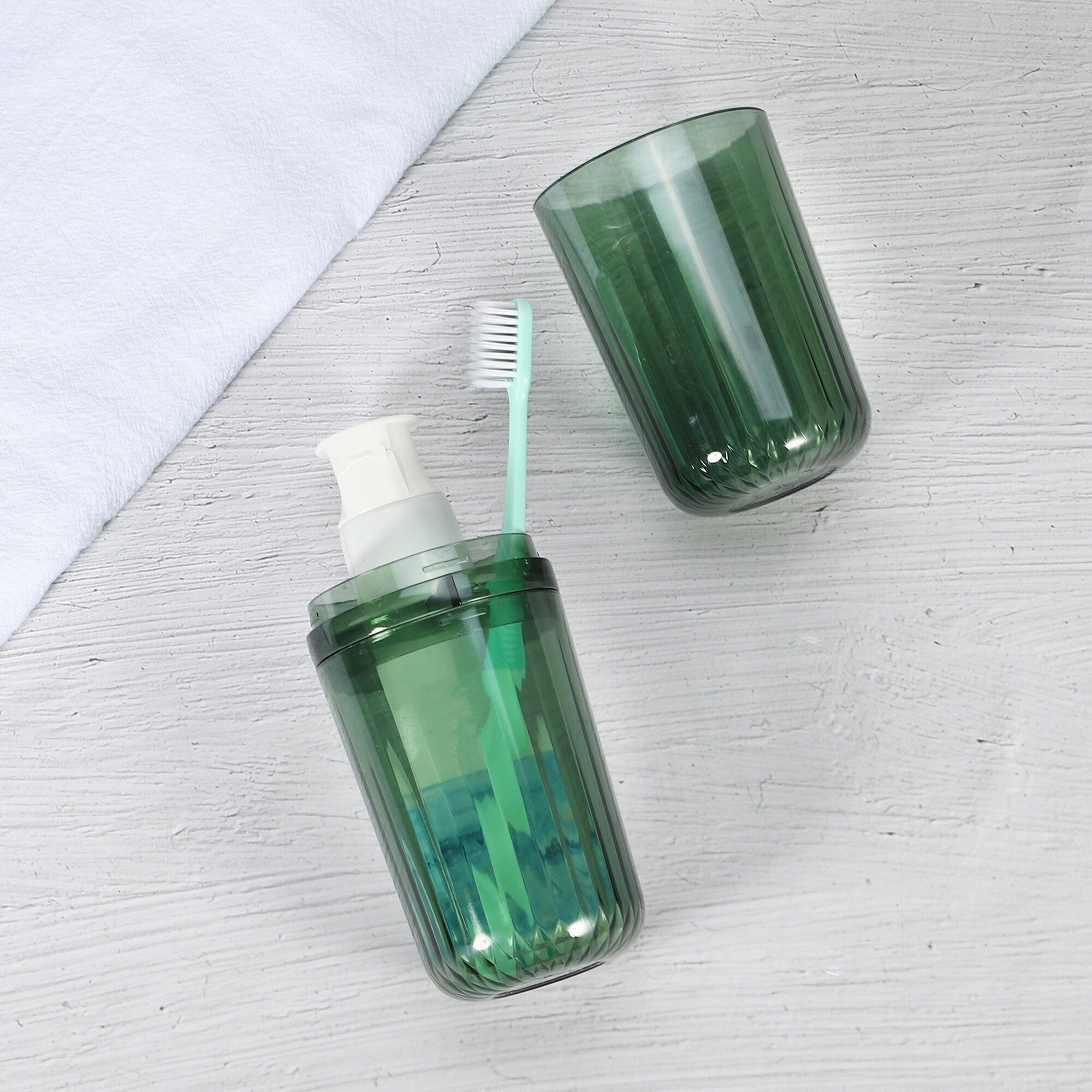 Clear Toothbrush Travel Case, PET, Lightweight Traveling Toothbrush Holders Case, 8.27"x2.76"